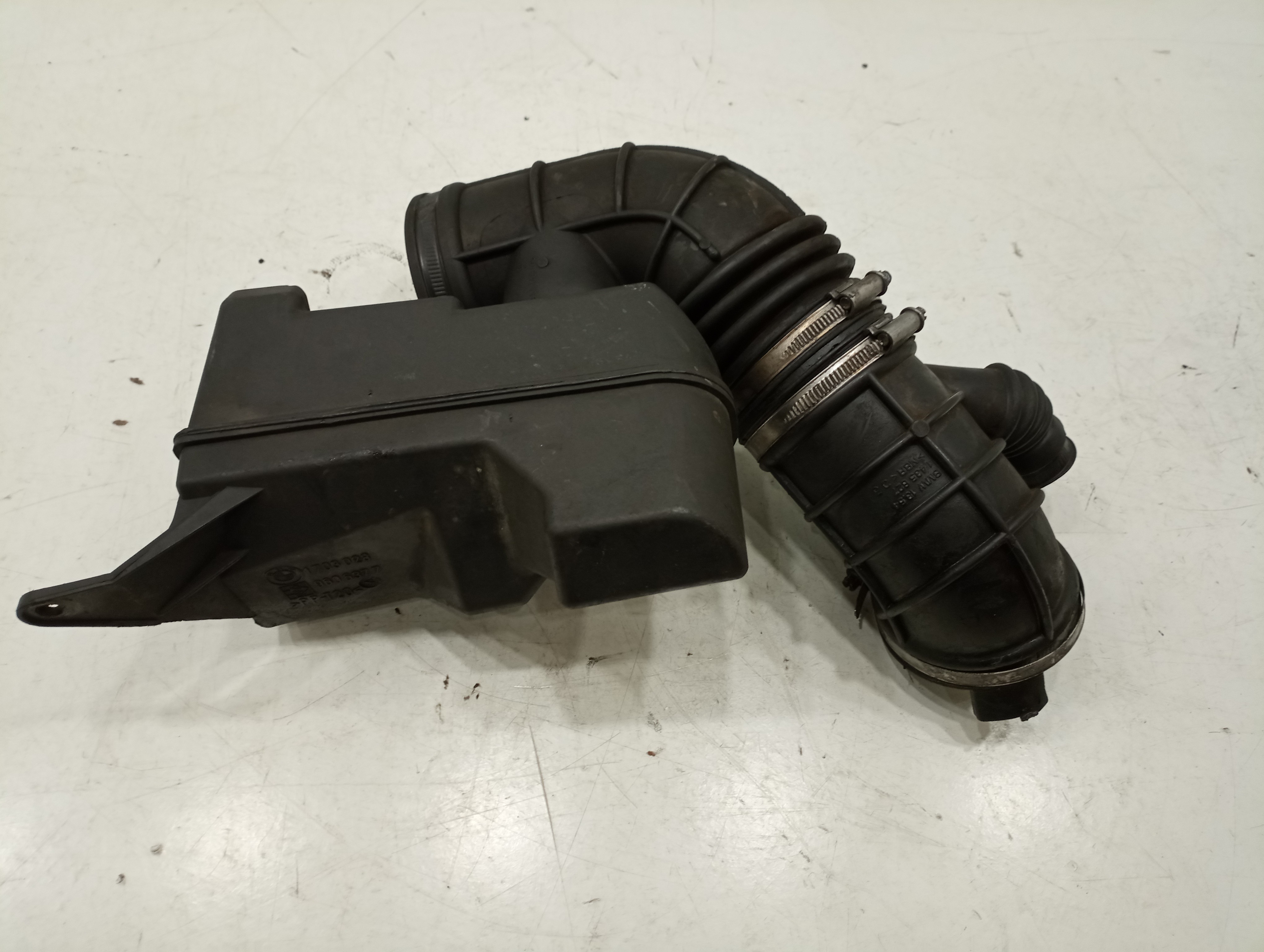 Ressonador de caixa de filtro de ar BMW 5 (E39) | 95 - 03 Imagem-3