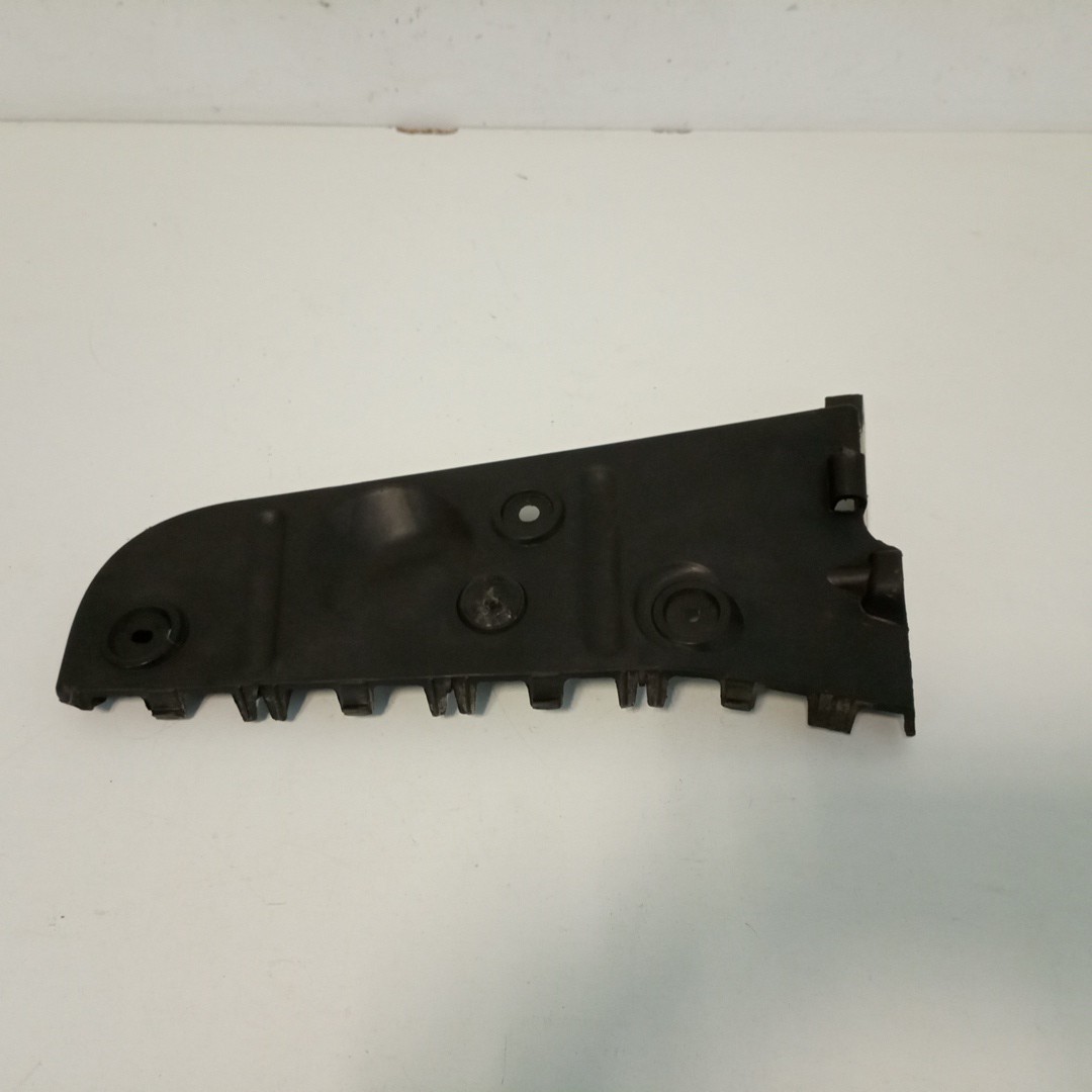 Suporte de montagem de para-choques AUDI A4 Avant (8ED, B7) | 04 - 08