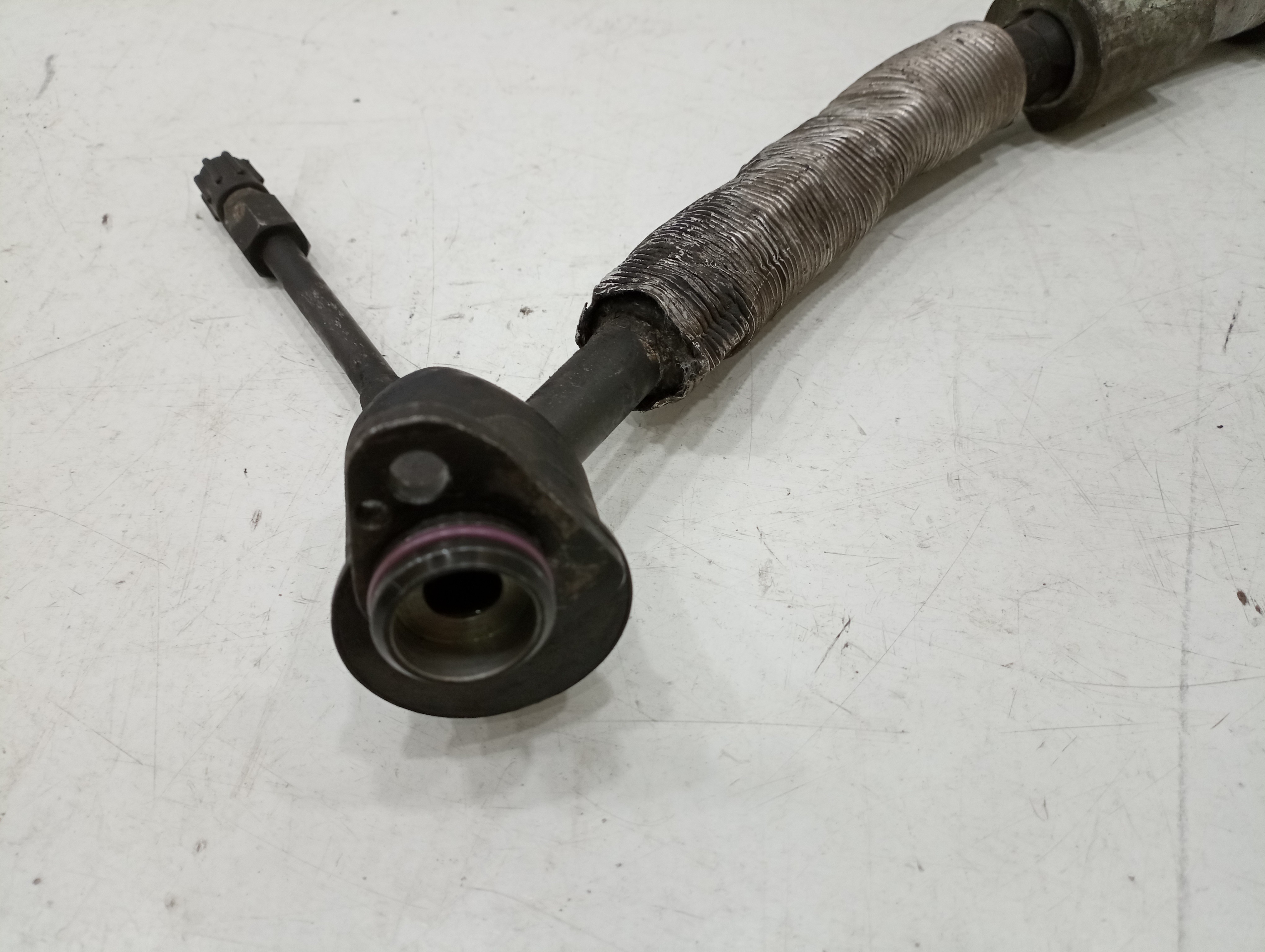 Tubo de Ar condicionado BMW 5 (E39) | 95 - 03 Imagem-4