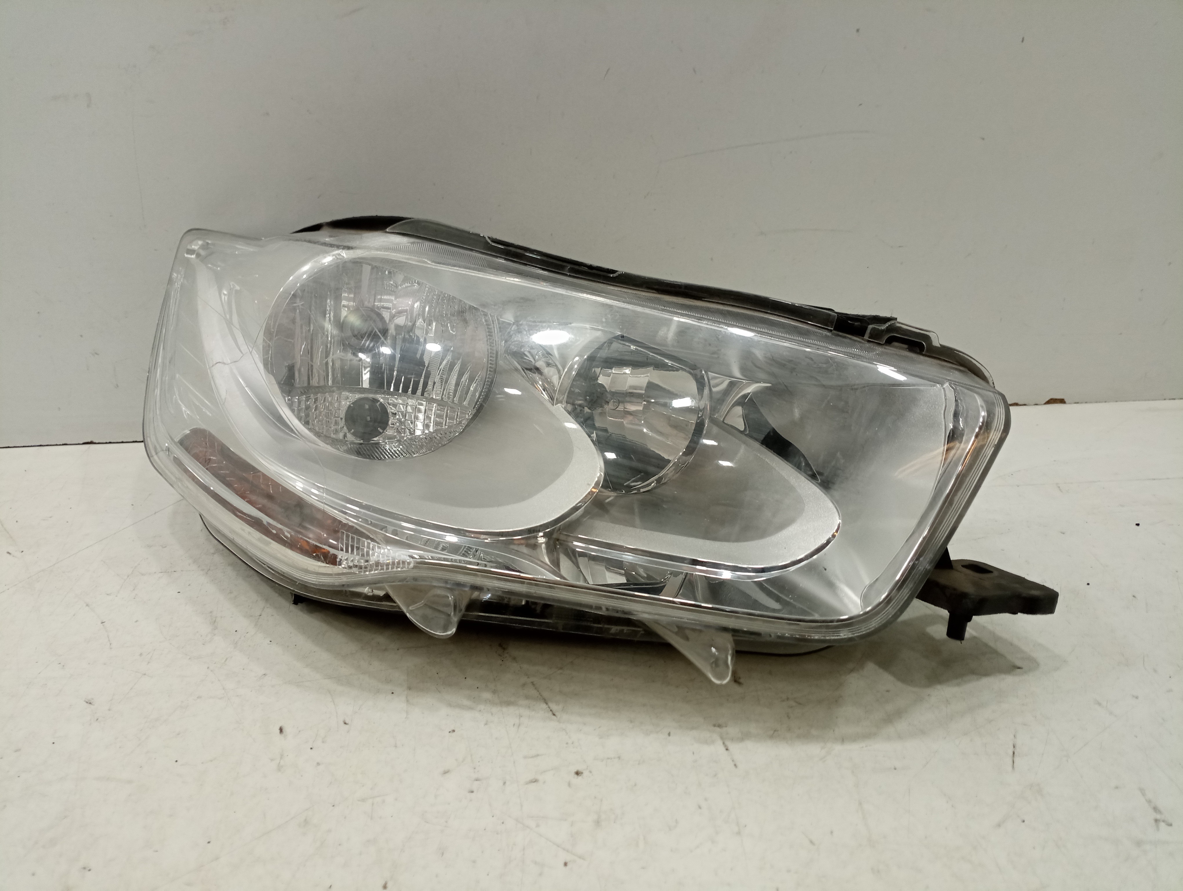 Ótica Direita CITROEN C3 III Van (SX_, SY_) | 16 -  Imagem-6