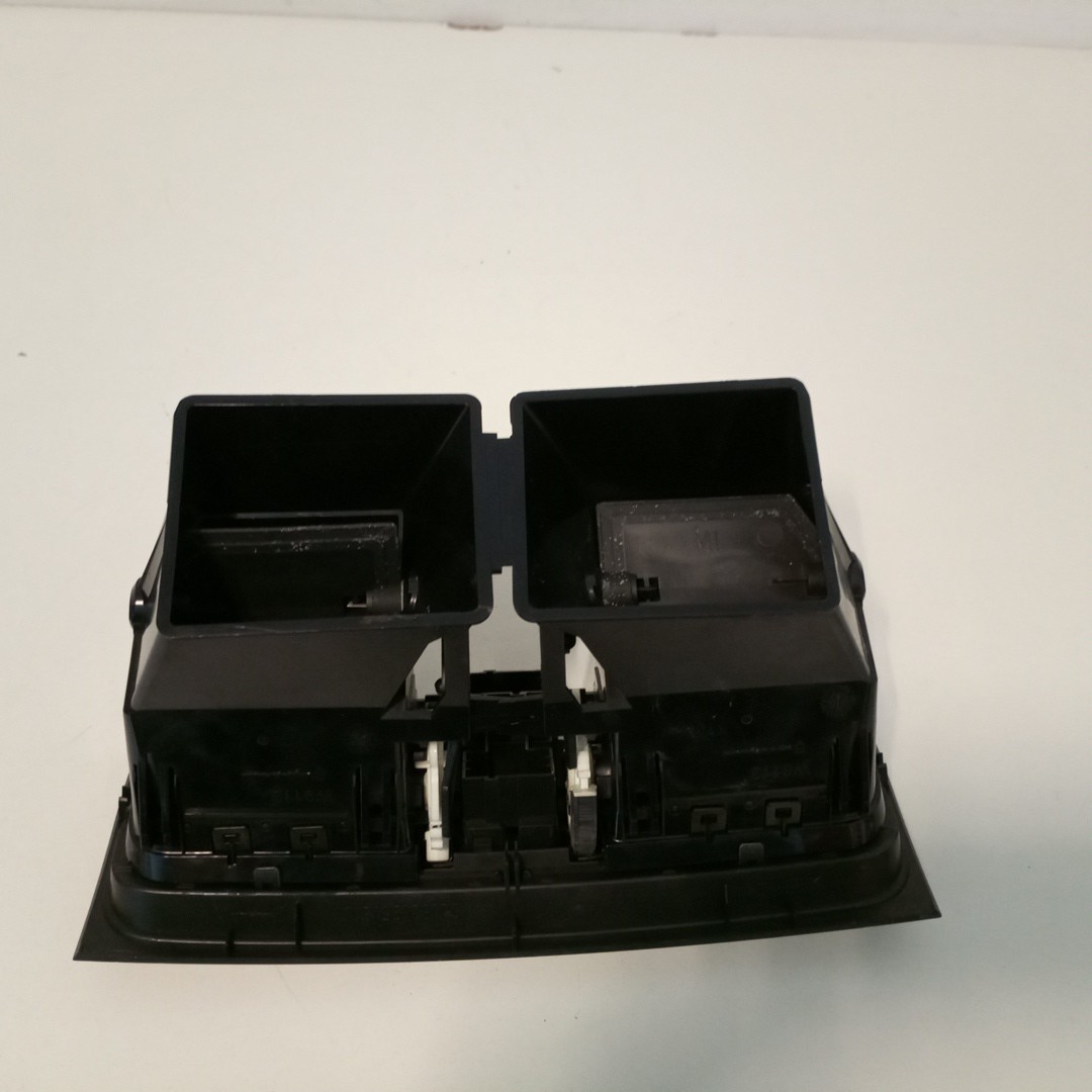 Difusor de ar SKODA FABIA II Combi (545) | 07 - 14 Imagem-2