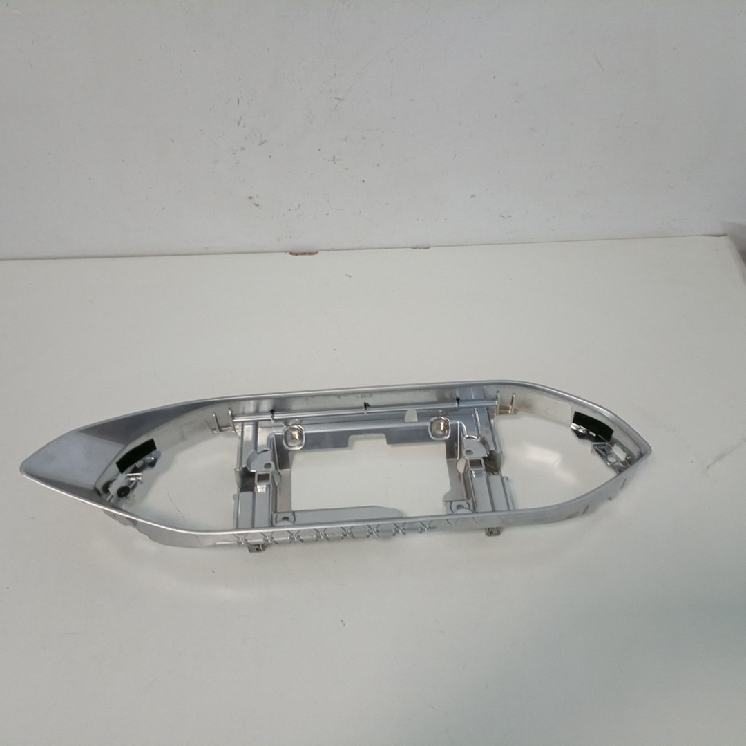 Moldura do display PEUGEOT 308 II | 13 -  Imagem-4