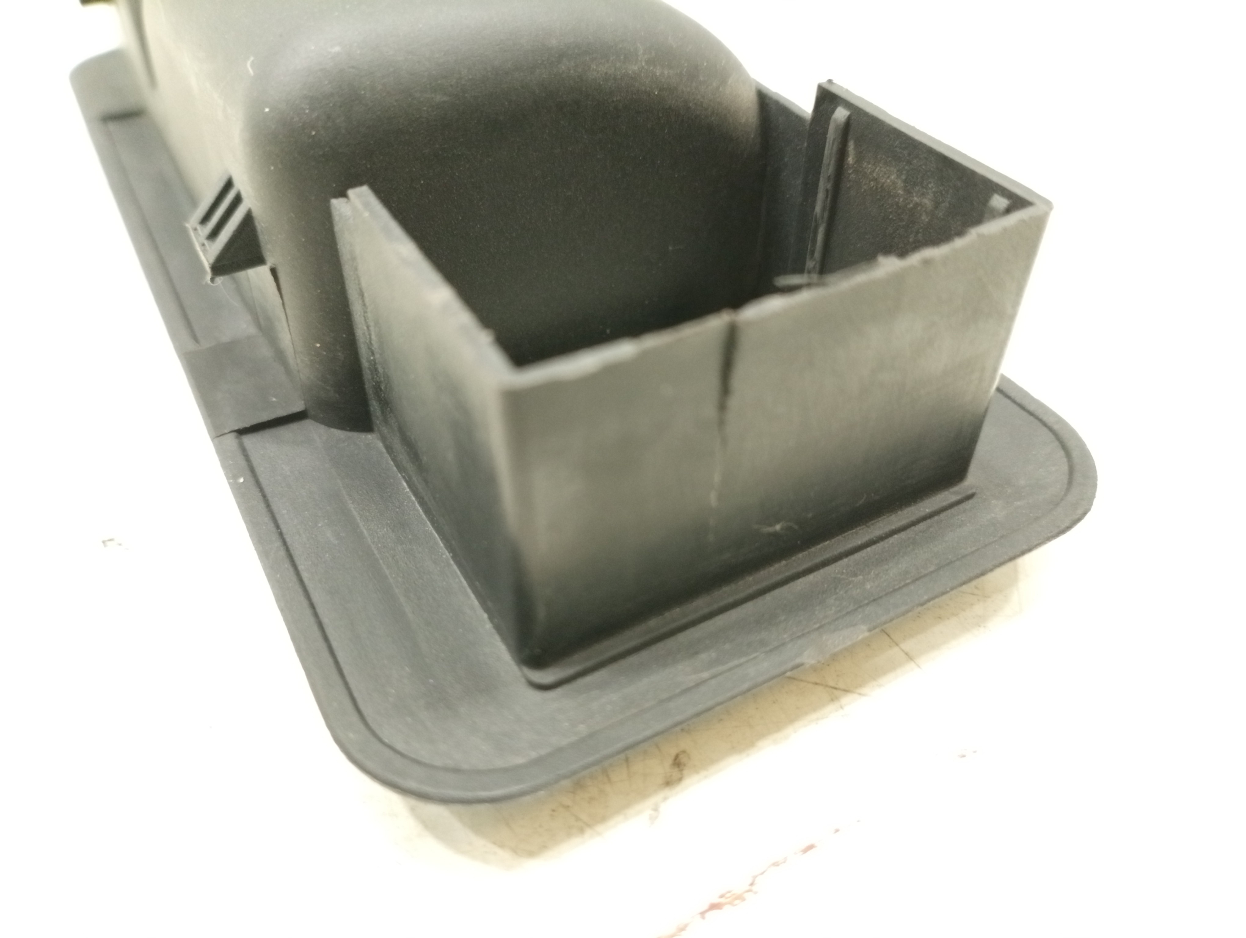 Puxador interior de porta traseira direita AUDI 80 (8C2, B4) | 91 - 95 Imagem-2