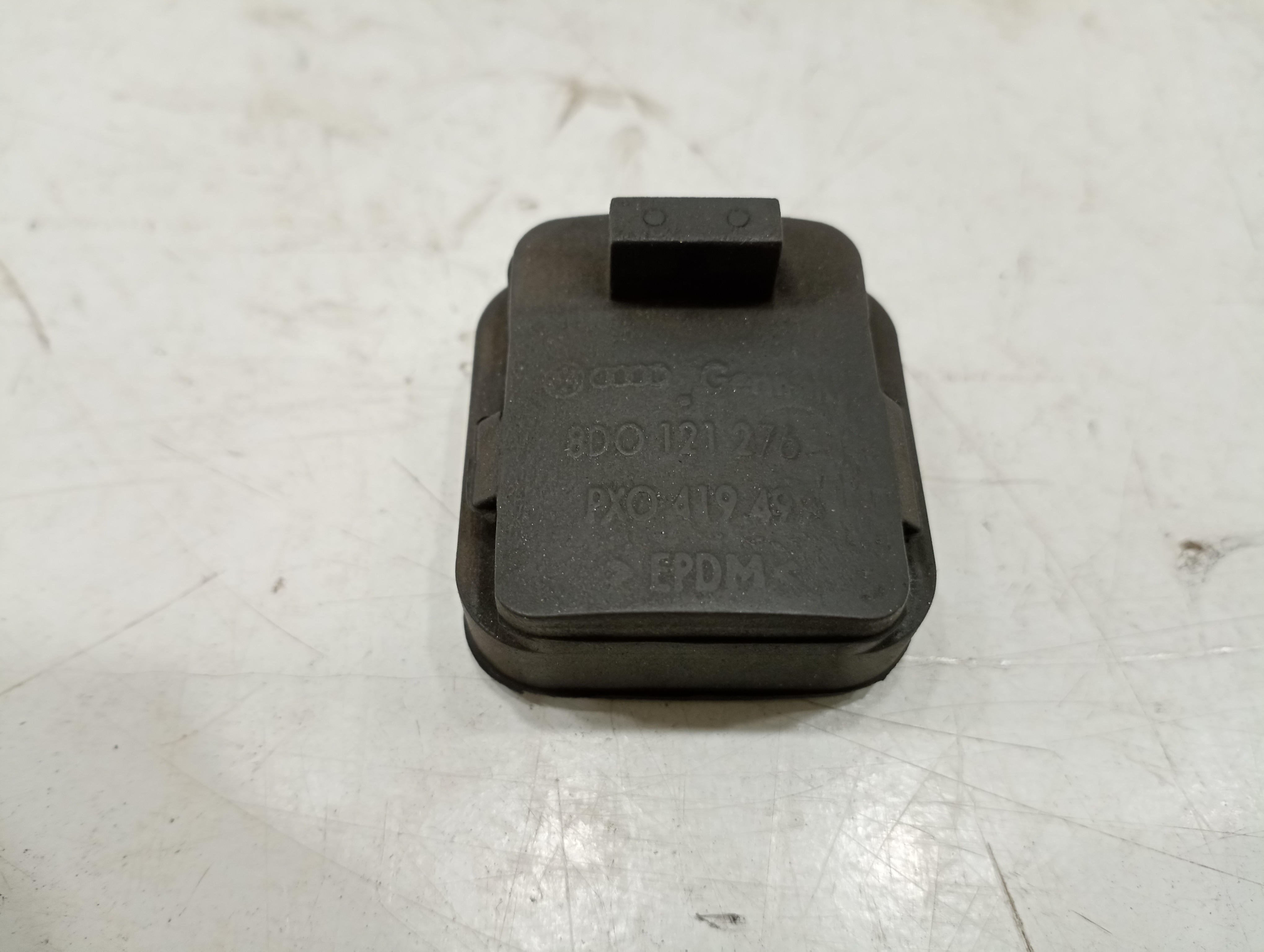 Suporte de radiador AUDI A4 (8D2, B5) | 94 - 01 Imagem-3