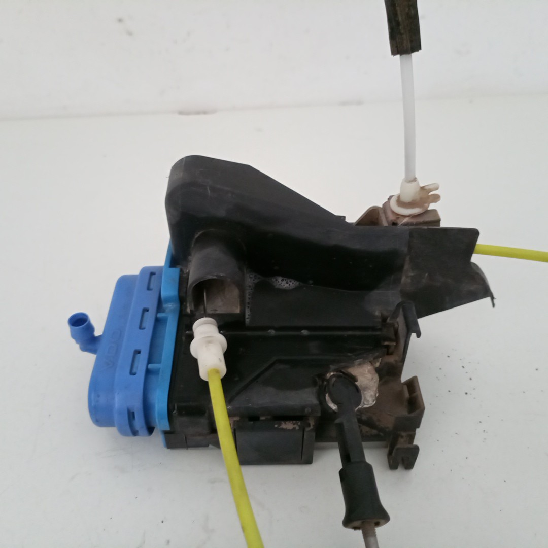 Fecho da Porta Trás Direito AUDI A4 Avant (8D5, B5) | 94 - 02 Imagem-2