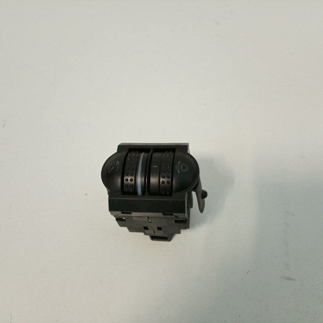 Regulador de luzes VOLKSWAGEN PASSAT Variant (3B6) | 00 - 05
