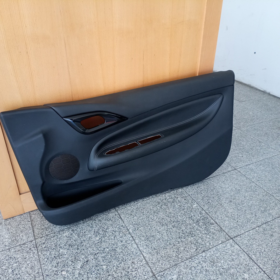 Quartela de porta frente direita CITROEN DS3 | 09 - 16