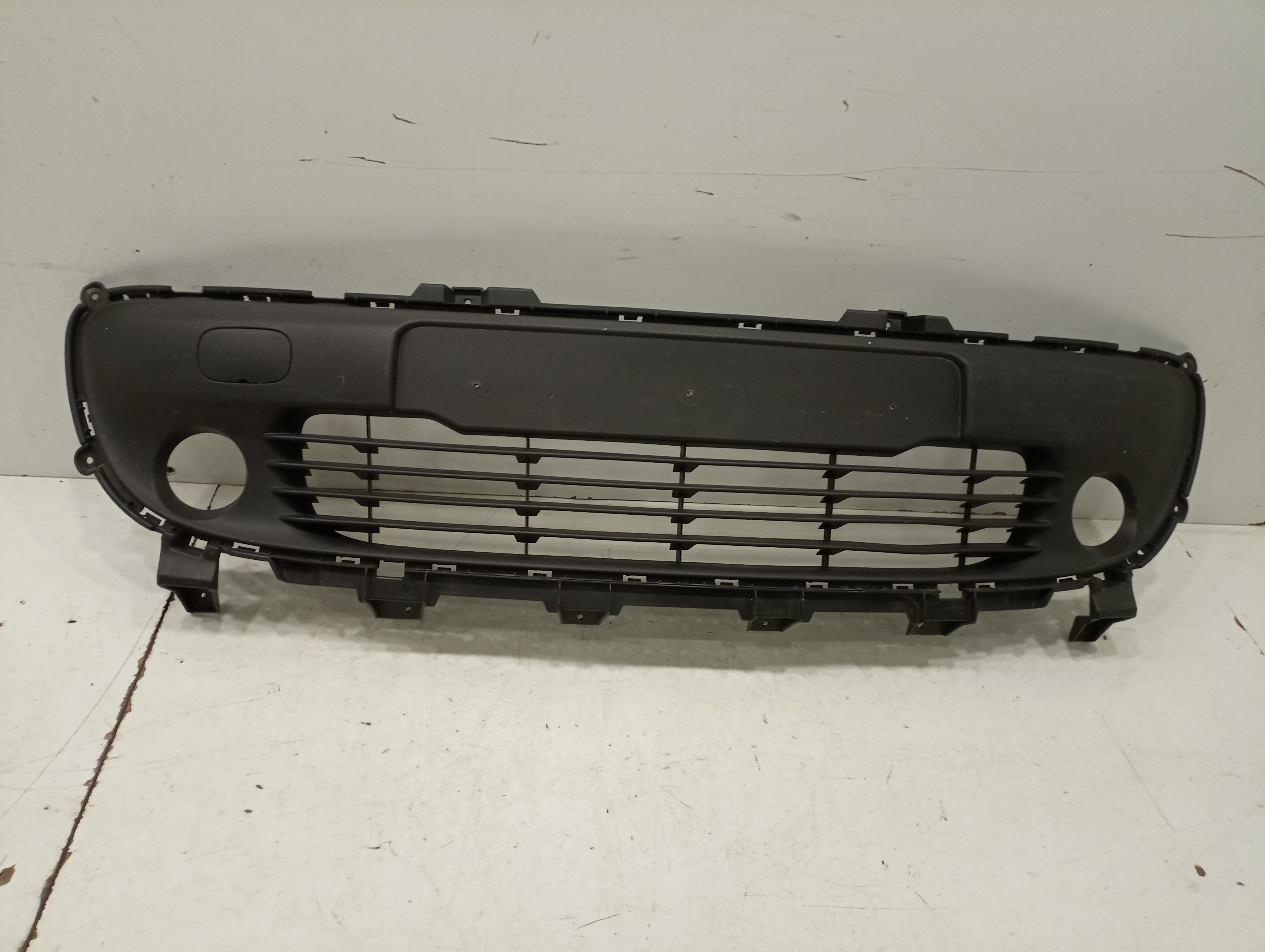 Grelha de para-choques RENAULT TWINGO III (BCM_) | 14 - 