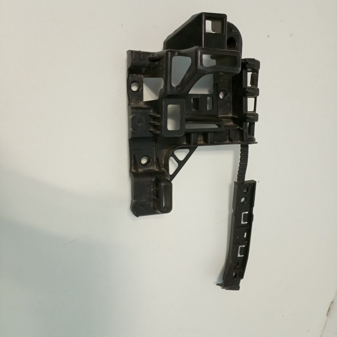 Guia de para-choques CITROEN BERLINGO (B9) | 08 - 