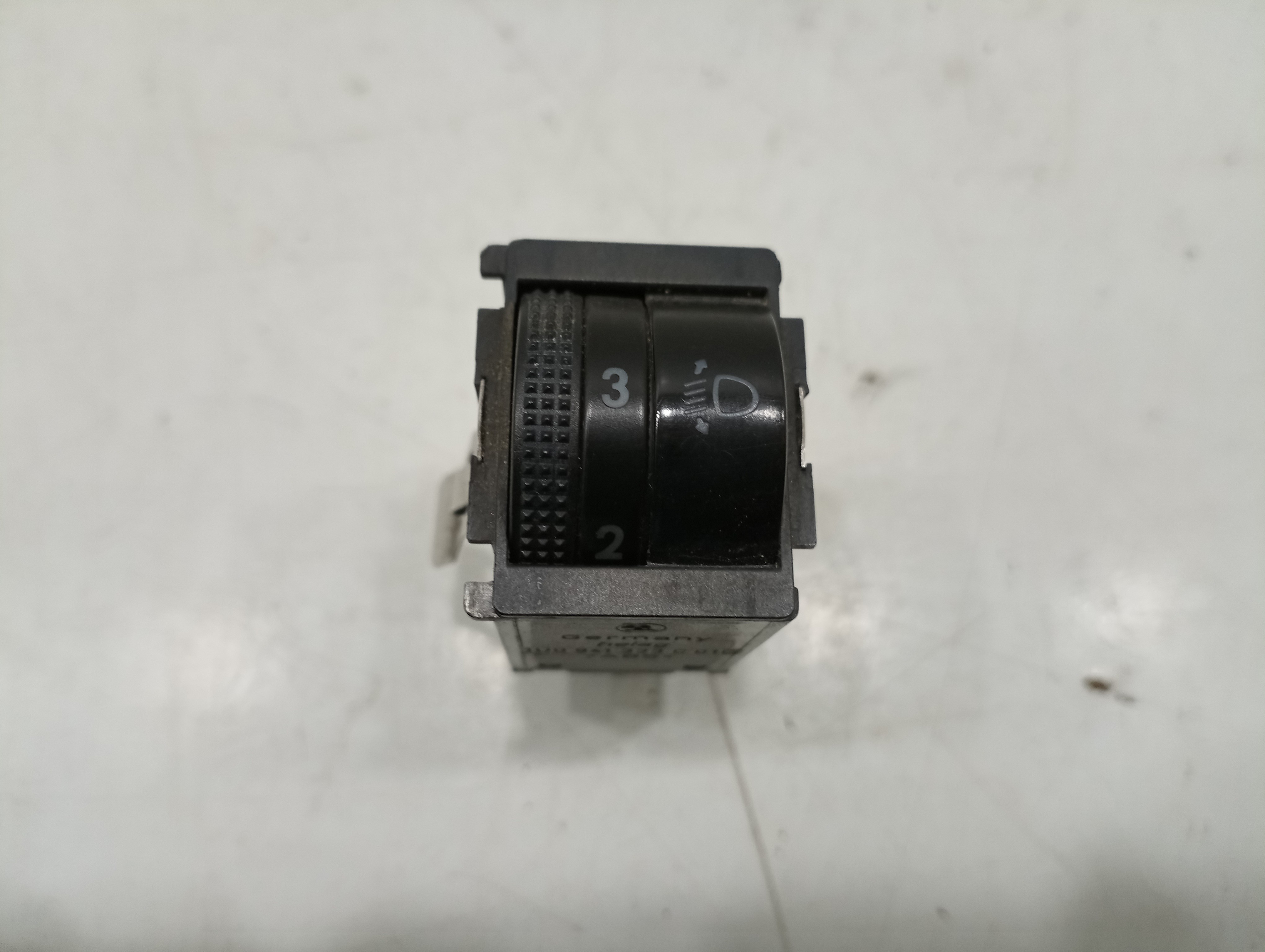 Regulador de luzes SKODA OCTAVIA I (1U2) | 96 - 10 Imagem-1