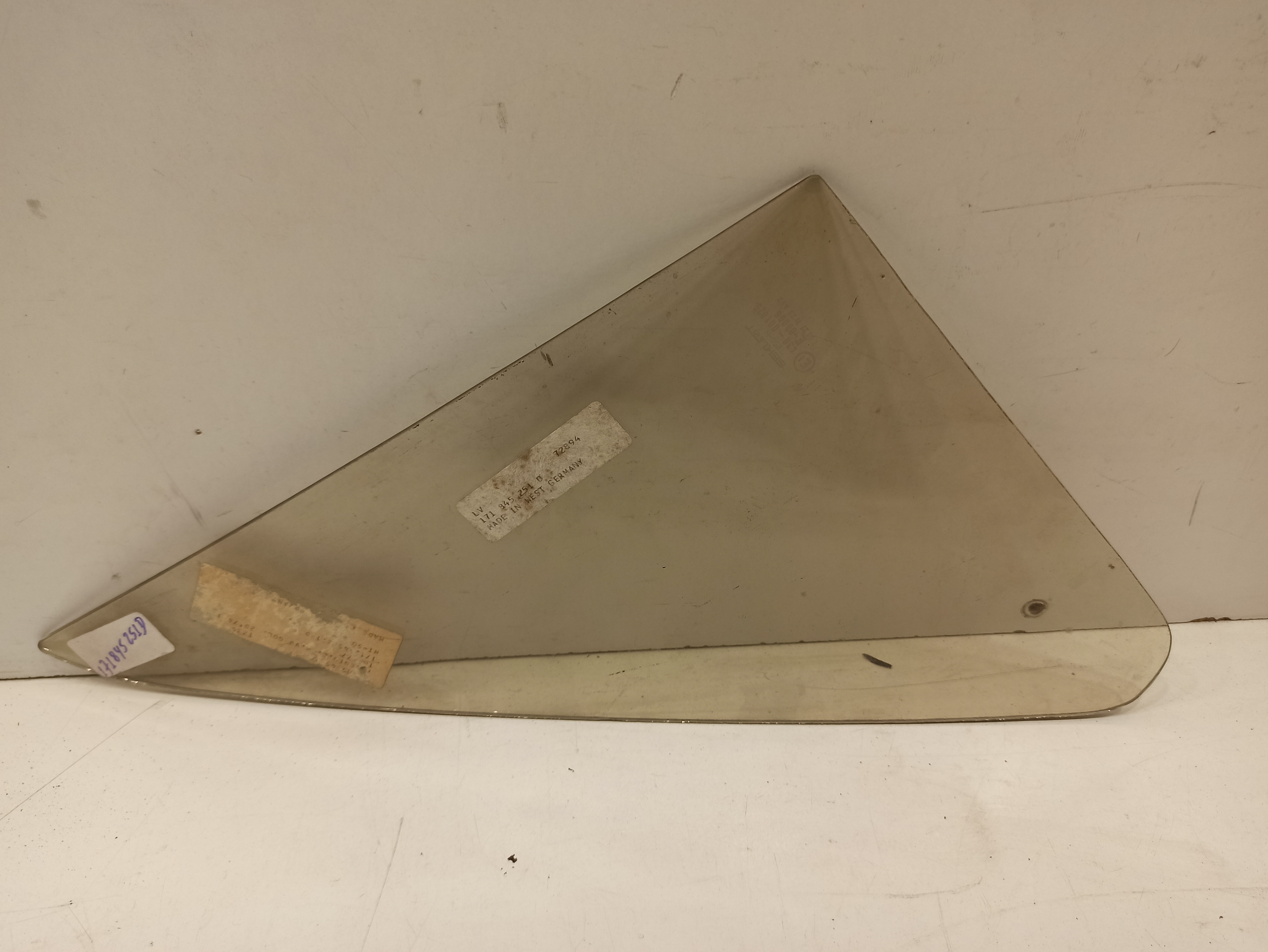 Vidro Pequeno Frente VOLKSWAGEN JETTA I (16) | 78 - 87