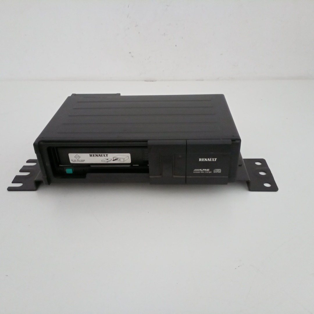 Caixa de CDs RENAULT LAGUNA II (BG0/1_) | 01 - 07