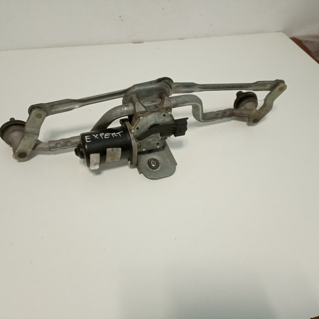 Motor do Limpa Para-Brisas PEUGEOT EXPERT Caixa (VF3A_, VF3U_, VF3X_) | 07 -  Imagem-4