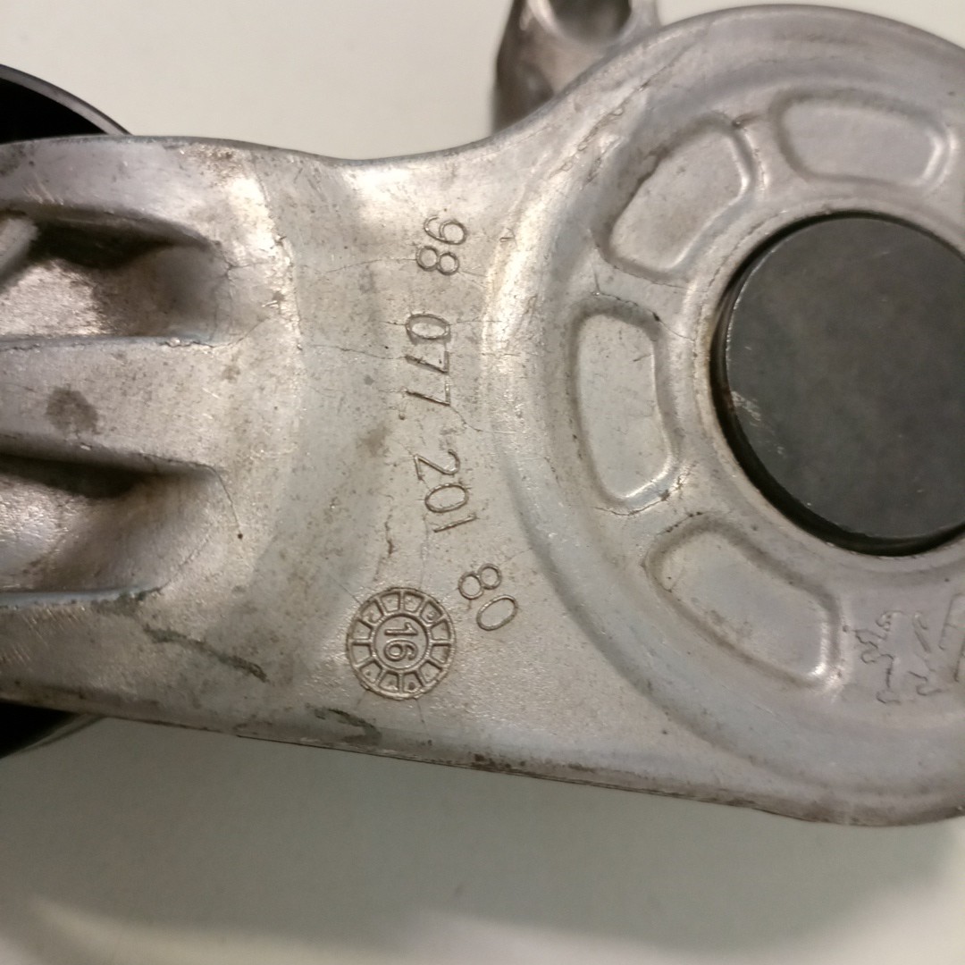 Rolo tensor, correia trapezoidal PEUGEOT 308 I (4A_, 4C_) | 07 - 16 Imagem-3