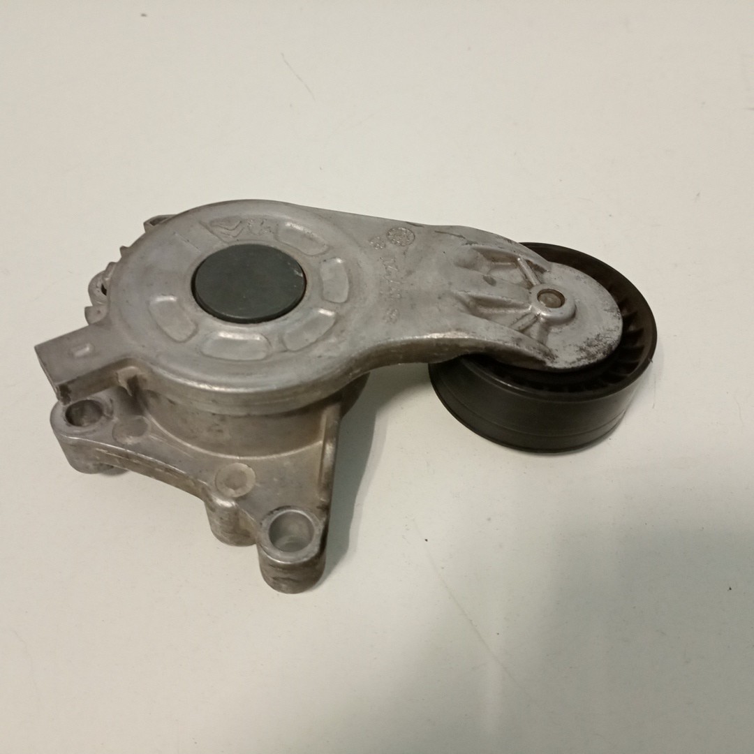 Rolo tensor, correia trapezoidal PEUGEOT 308 I (4A_, 4C_) | 07 - 16 Imagem-4