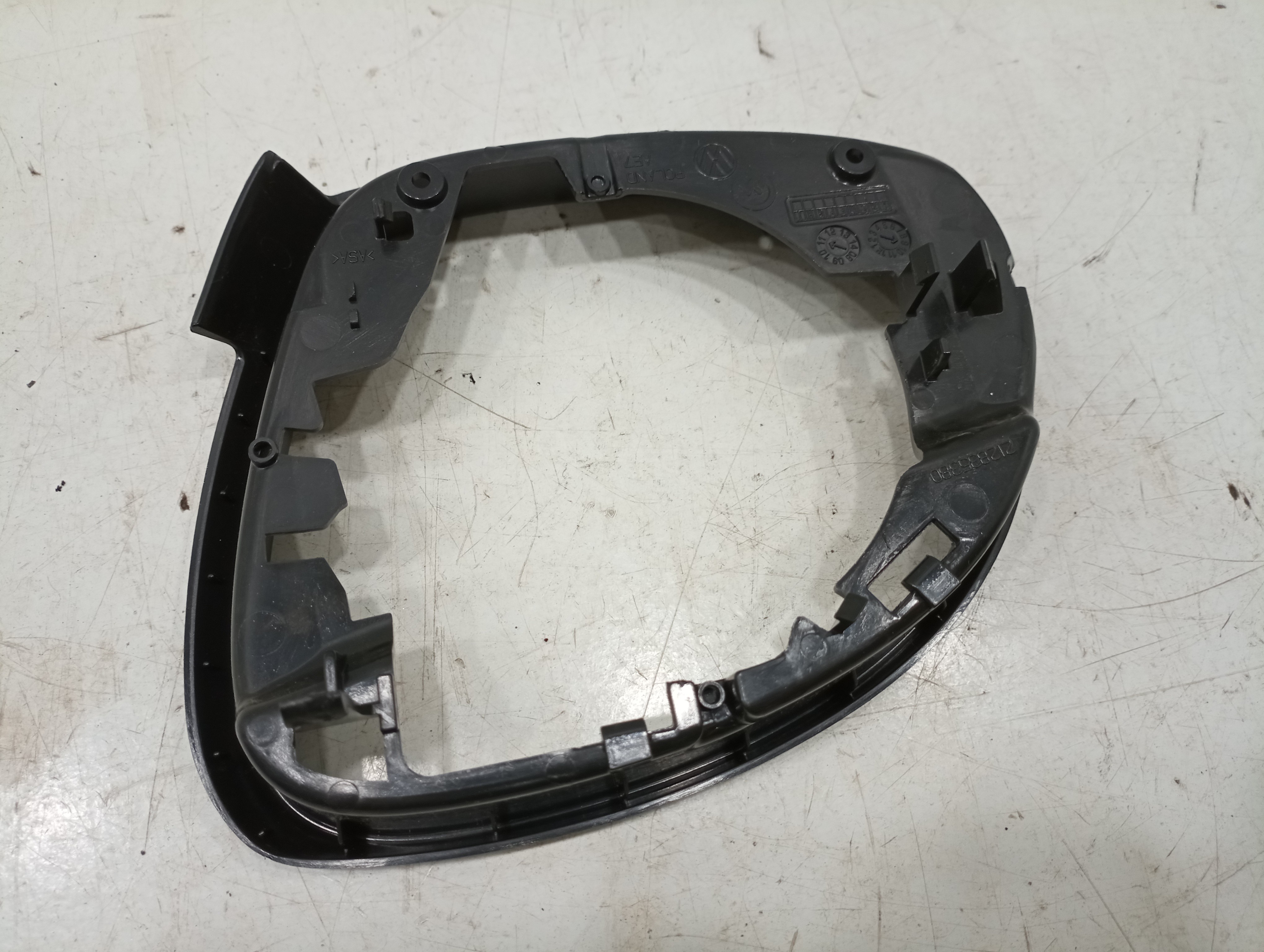 Acabamento externo do retrovisor direito VOLKSWAGEN TIGUAN (5N_) | 07 - 18 Imagem-1