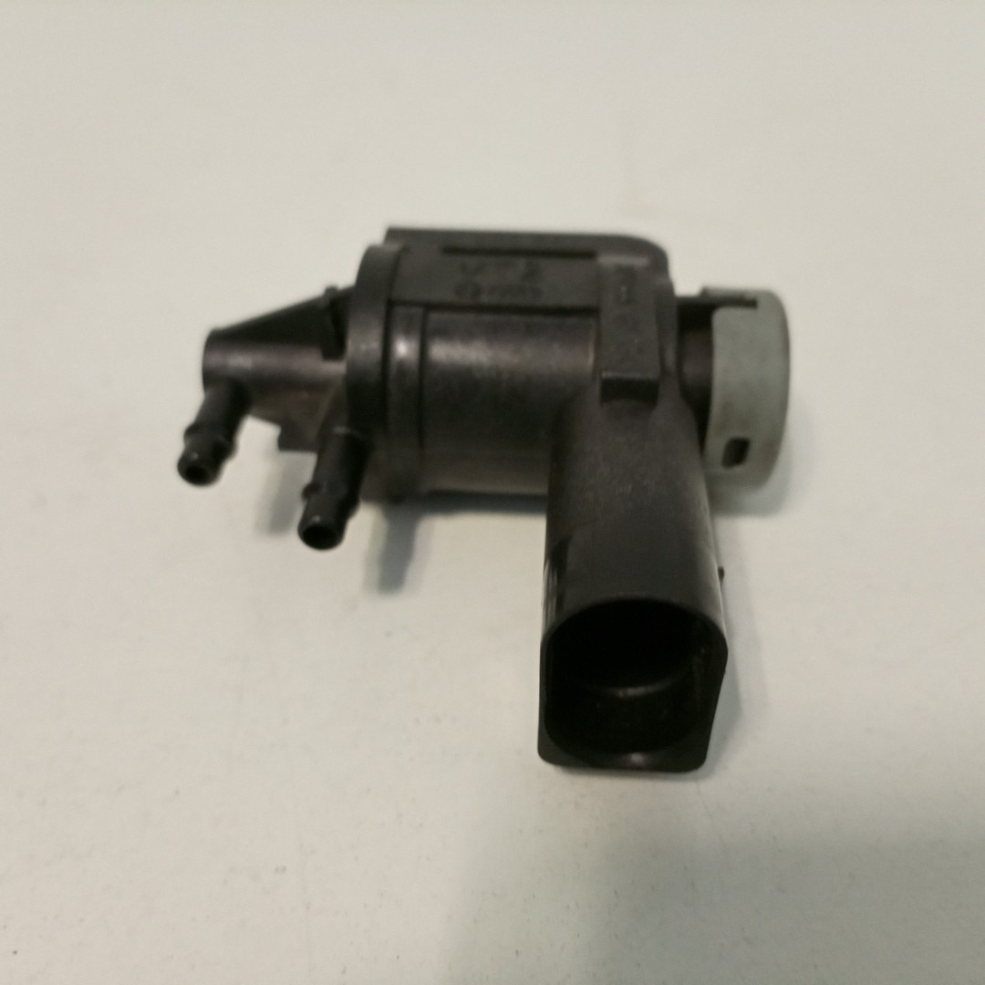 Válvula EGR VOLKSWAGEN GOLF IV (1J1) | 97 - 07 Imagem-1