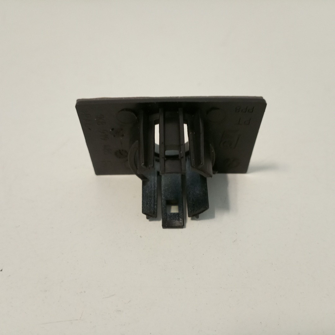 Suporte de sensor de estacionamento VOLKSWAGEN SCIROCCO (137, 138) | 08 - 17 Imagem-2