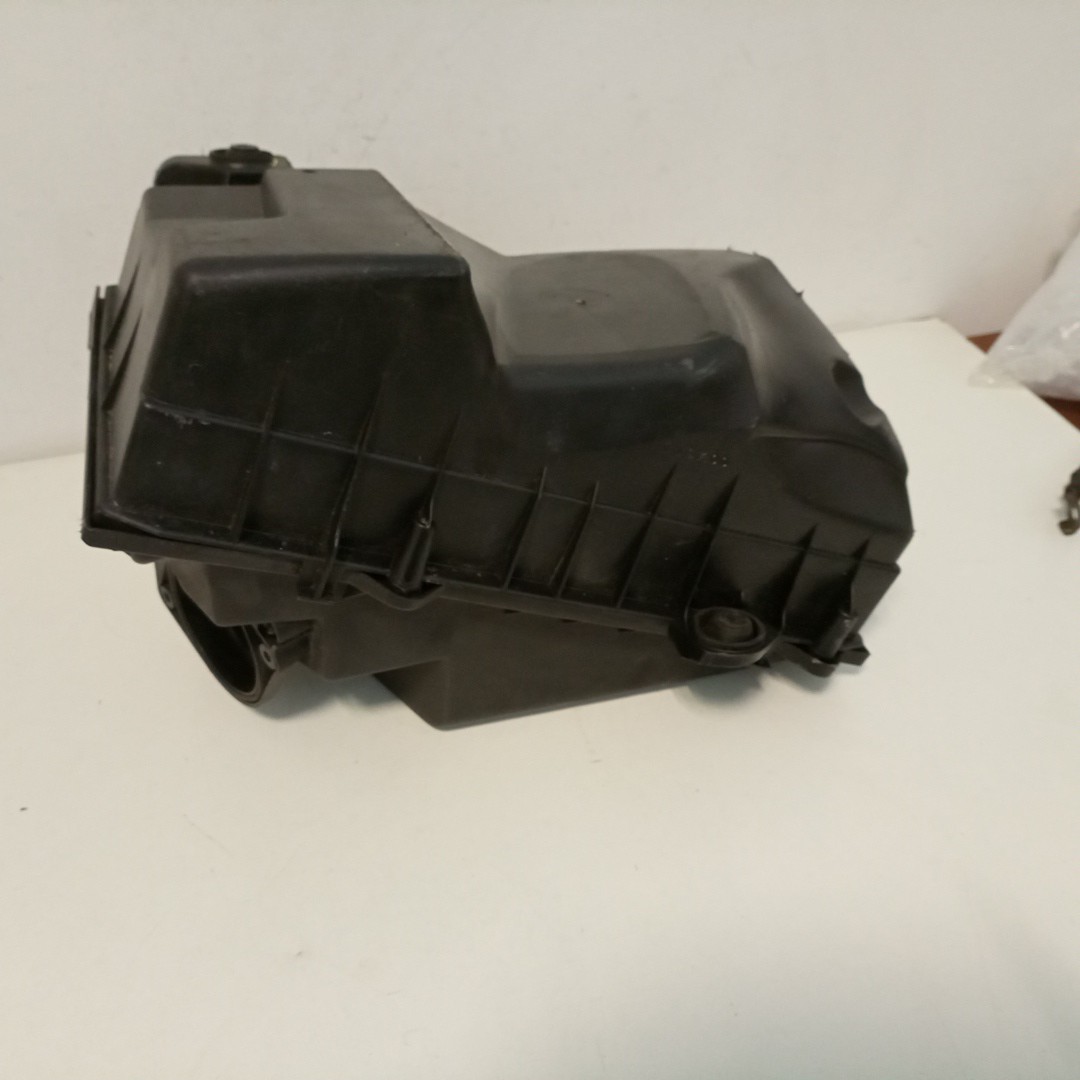 Caixa de filtro de ar VOLKSWAGEN GOLF IV (1J1) | 97 - 07