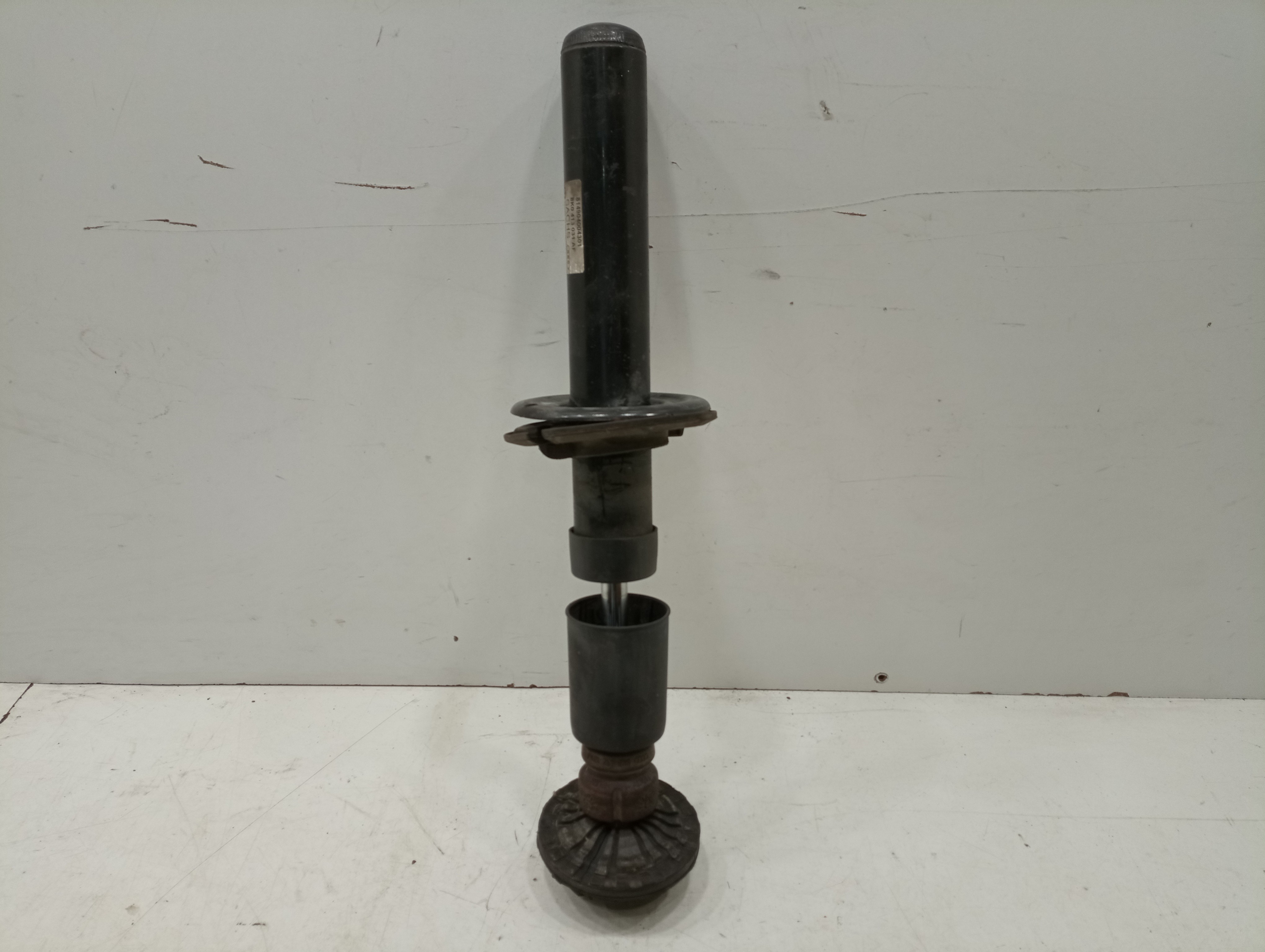 Amortecedor frente esquerdo AUDI A4 (8K2, B8) | 07 - 15 Imagem-1