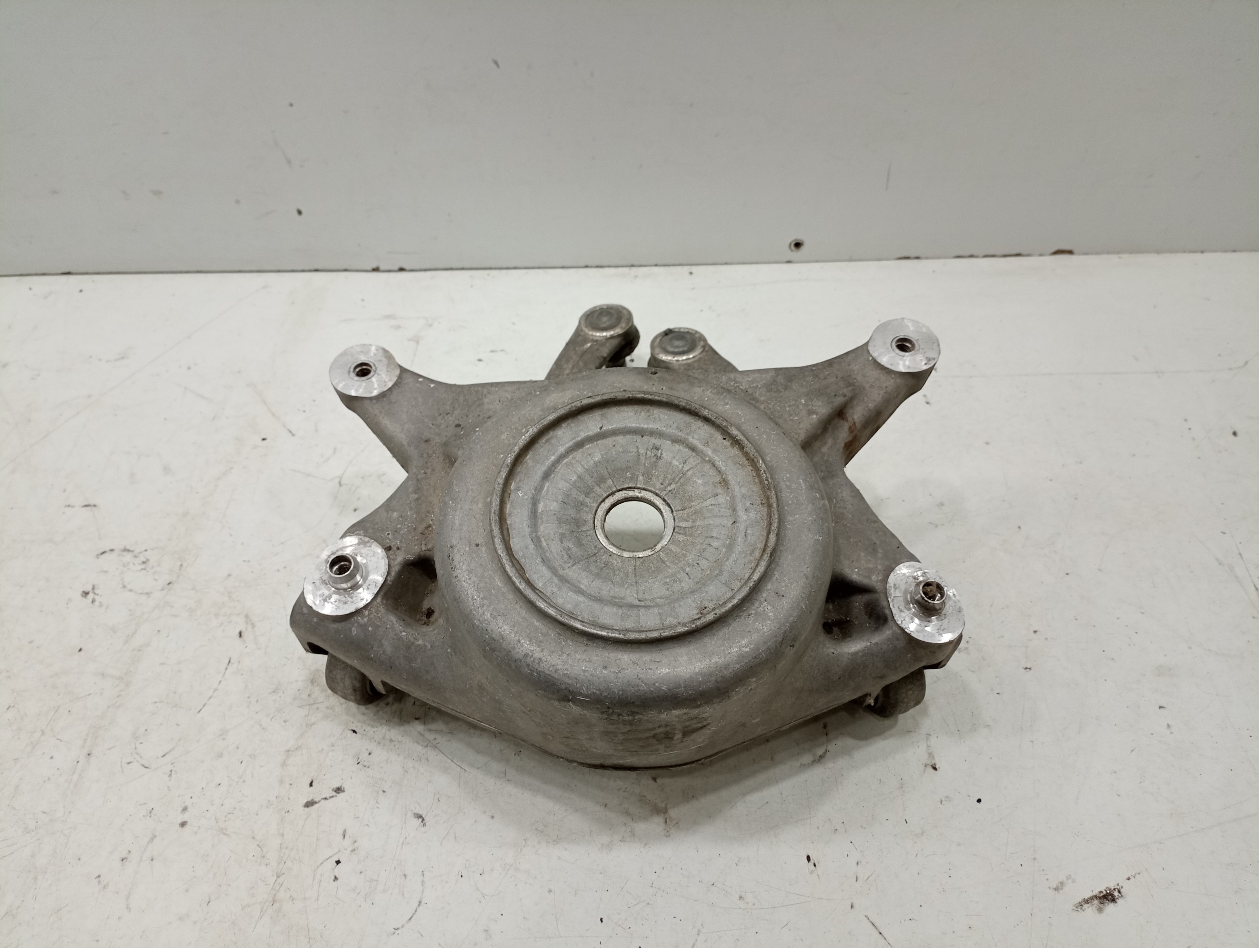 Braço de Suspensão da Roda Frente Direita AUDI A4 (8K2, B8) | 07 - 15 Imagem-3