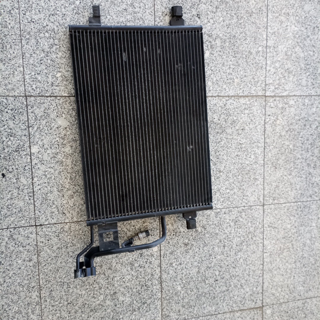 Condensador de Ar Condicionado VOLKSWAGEN PASSAT Variant (3B6) | 00 - 05 Imagem-4