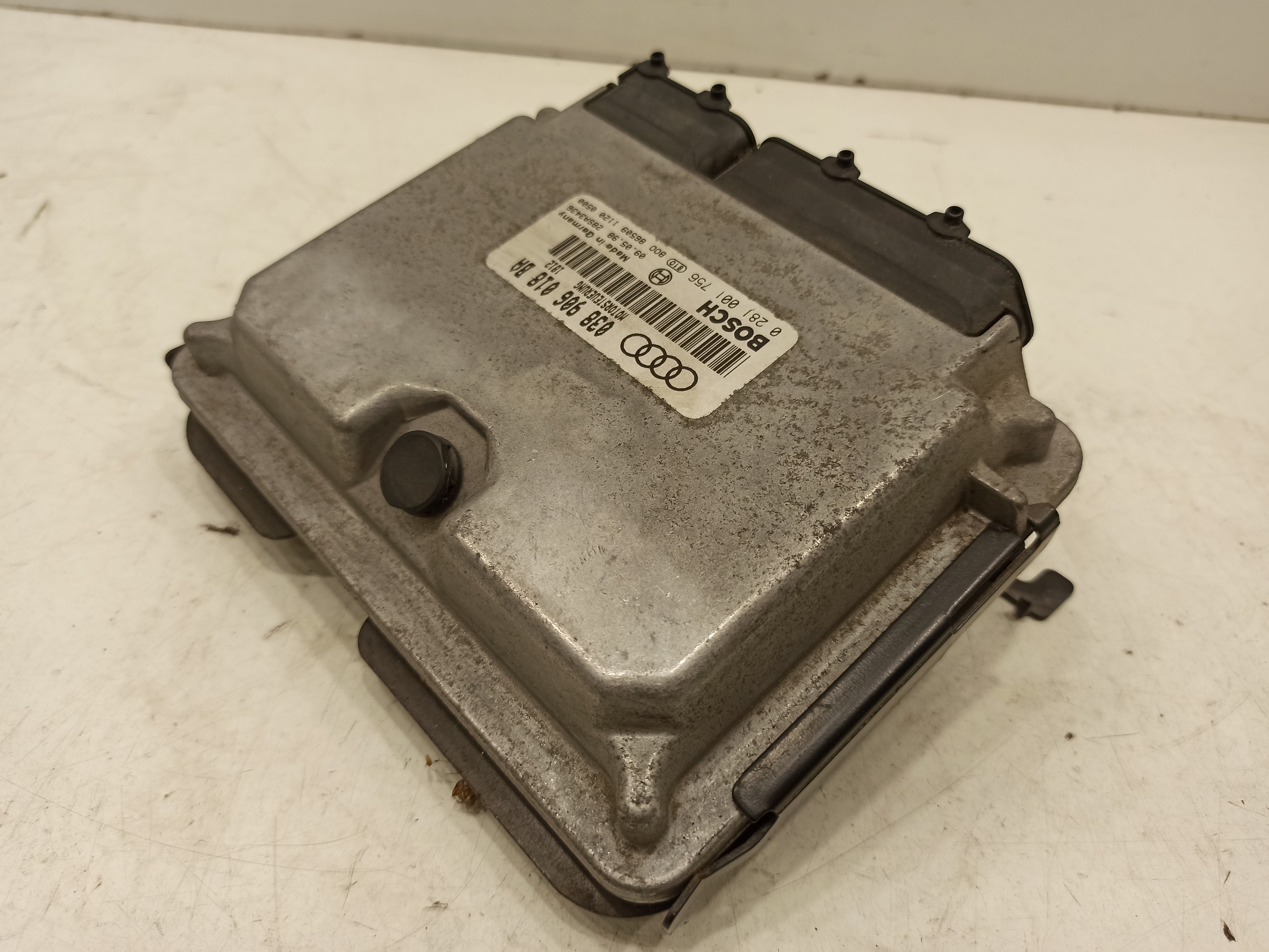 Centralina AUDI A3 (8L1) | 96 - 06 Imagem-2