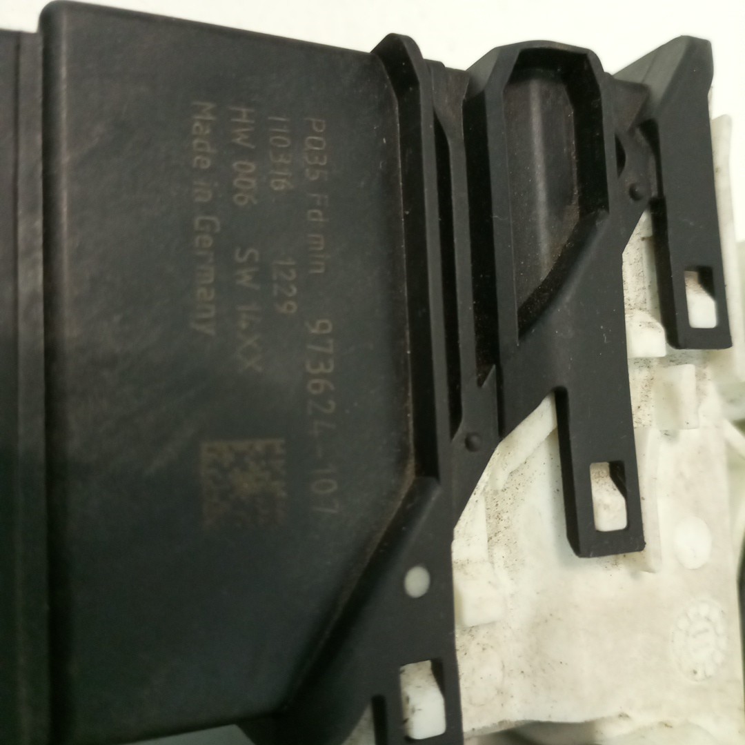 Motor de vidro traseiro esquerdo SEAT ALTEA (5P1) | 04 -  Imagem-3