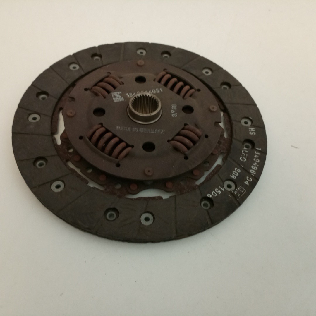 Disco de embraiagem VOLKSWAGEN GOLF IV (1J1) | 97 - 07 Imagem-1