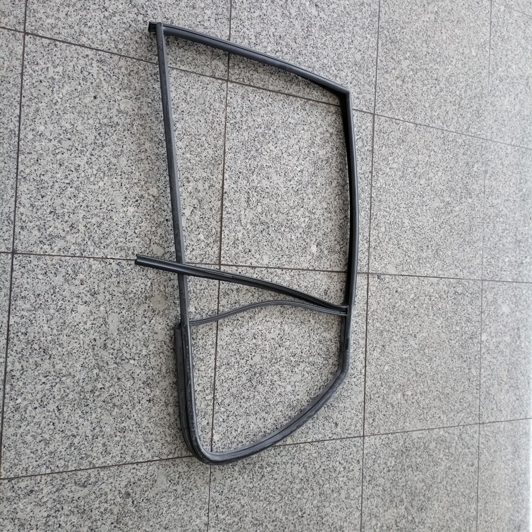 Guia de janela VOLKSWAGEN GOLF IV Variant (1J5) | 99 - 06