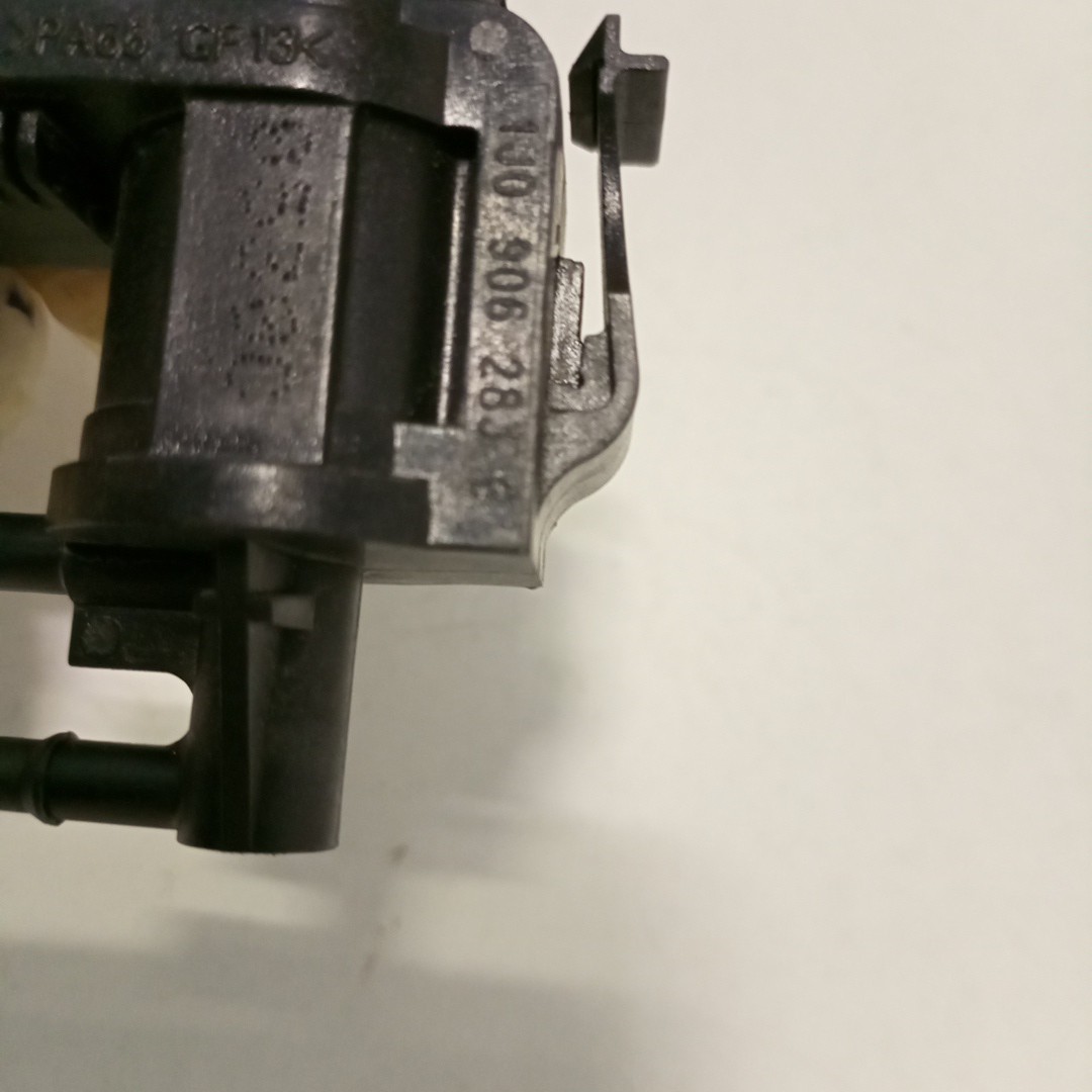 Válvula EGR VOLKSWAGEN BORA Variant (1J6) | 99 - 05 Imagem-2