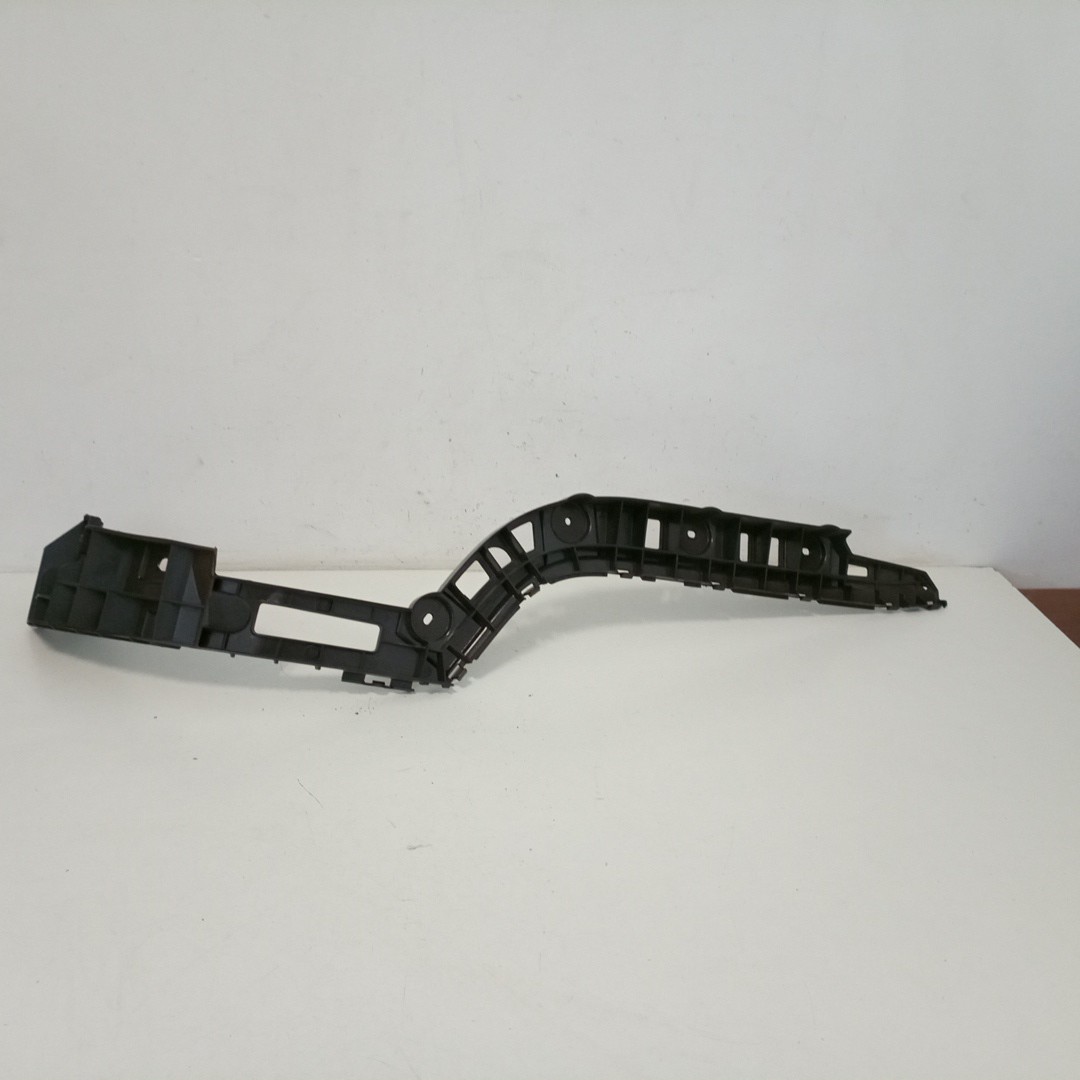 Suporte de montagem de para-choques VOLKSWAGEN PASSAT (362) | 10 - 15