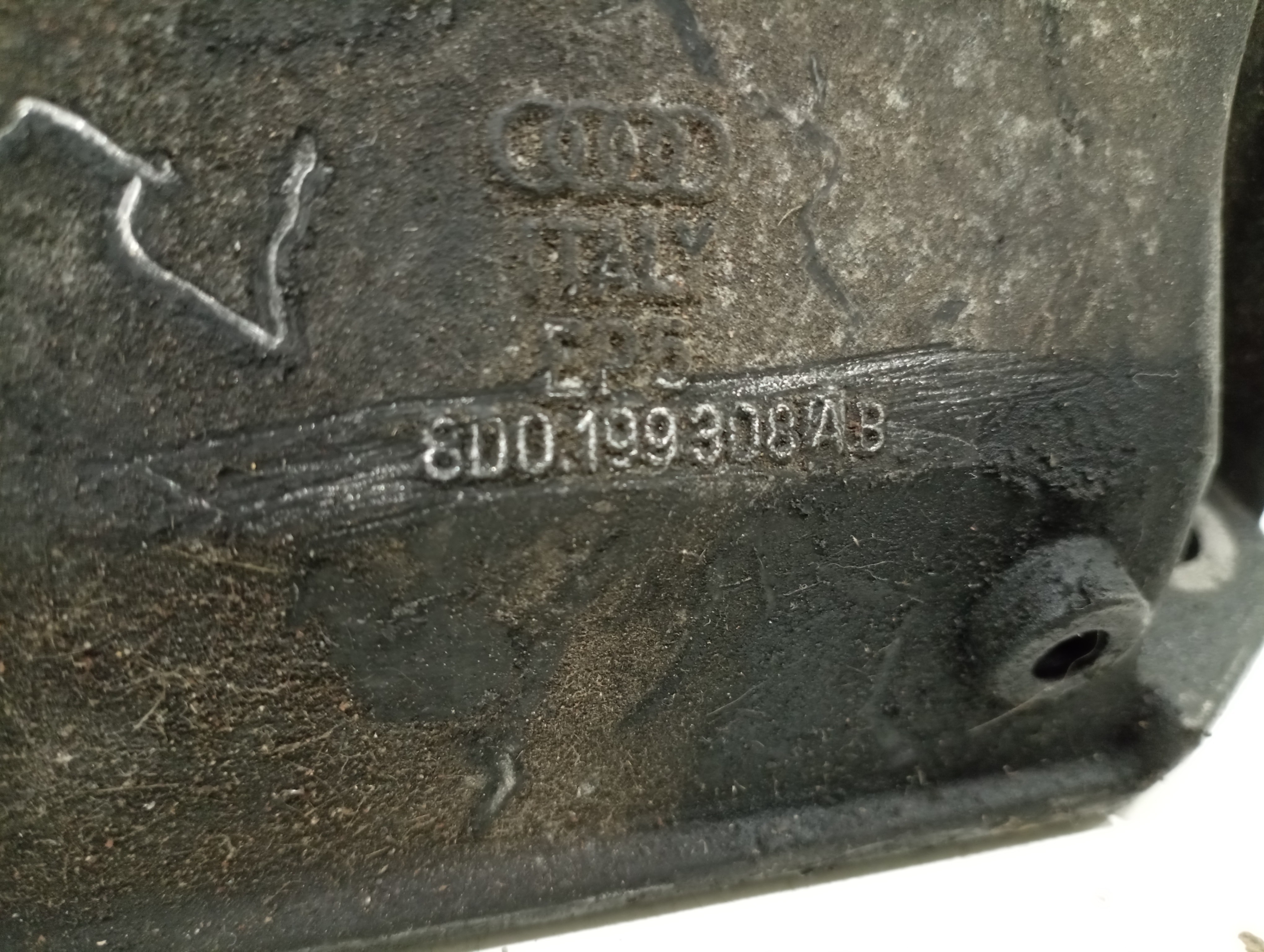 Apoio de motor AUDI A4 (8D2, B5) | 94 - 01 Imagem-1