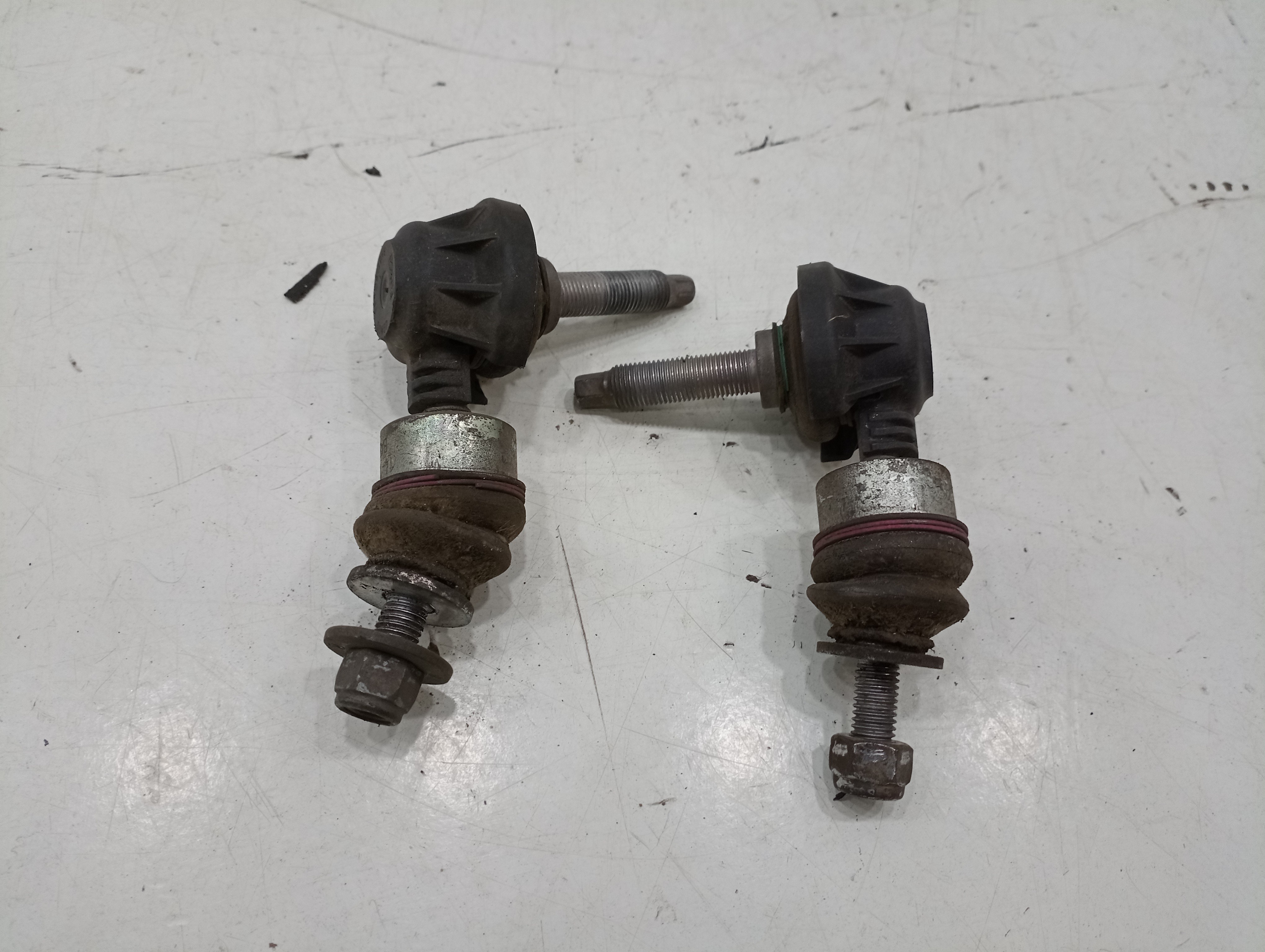 Tirantes de barra estabilizadora FORD FOCUS III Caixa/Hatchback | 11 -  Imagem-1