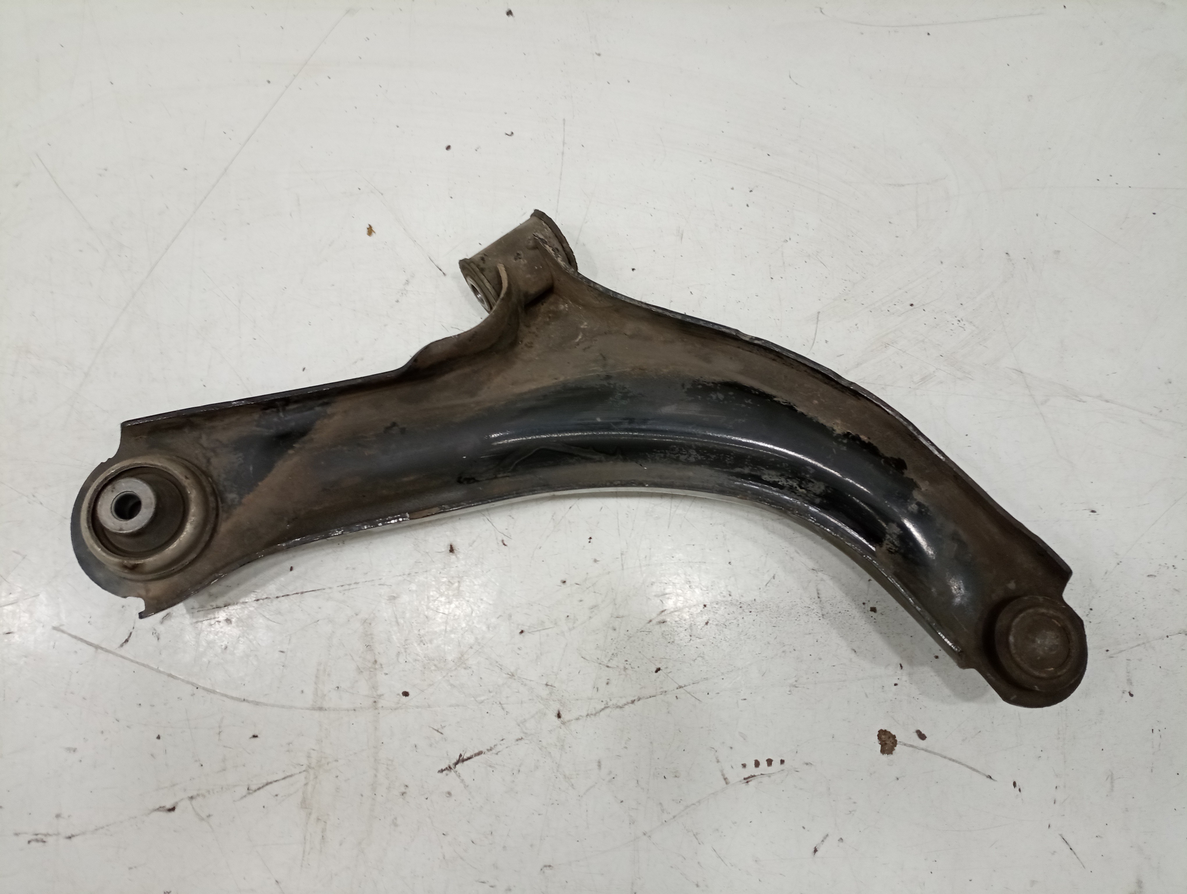 Braço de suspensão frente esquerdo FORD FOCUS III Caixa/Hatchback | 11 -  Imagem-2