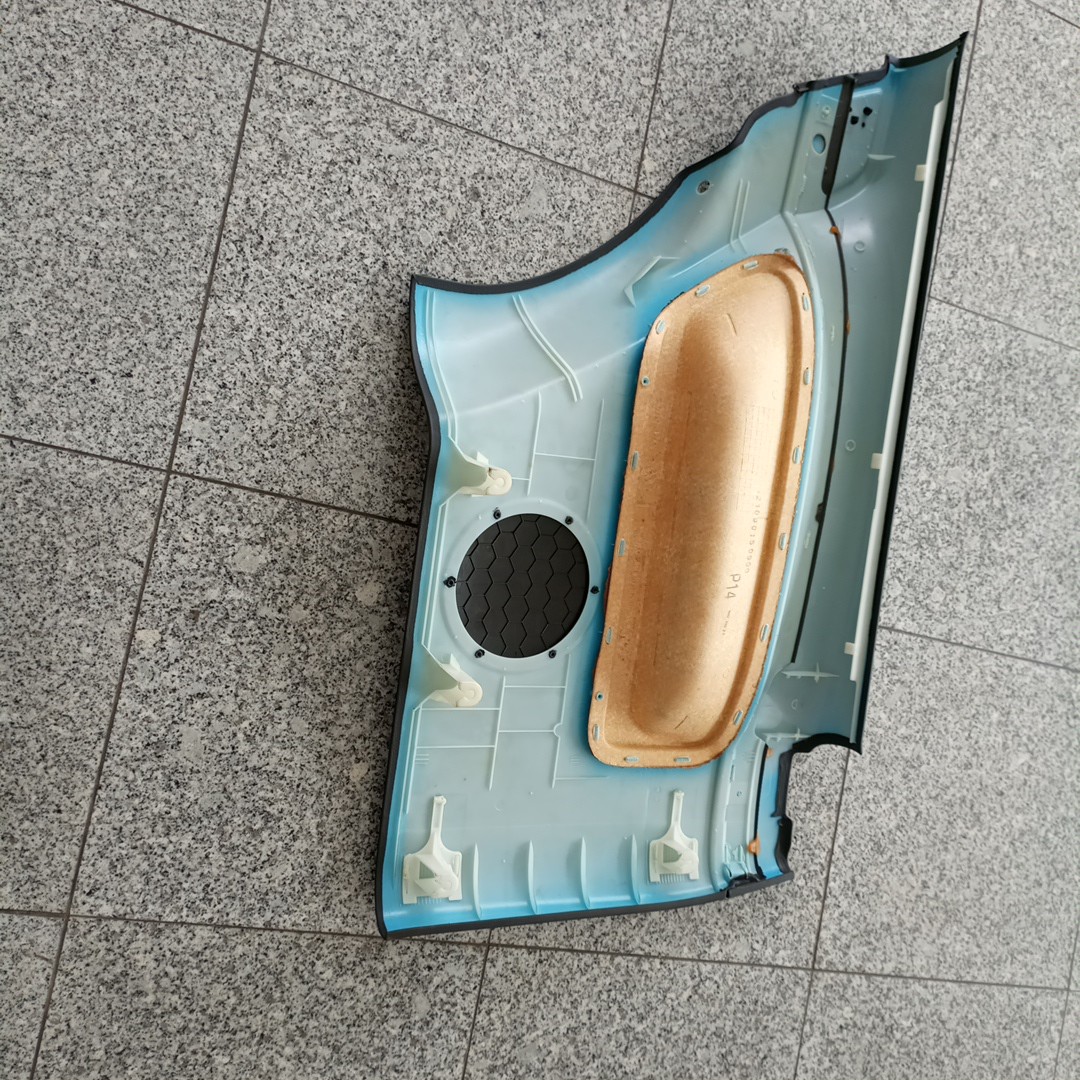 Quartela de porta trás direita VOLKSWAGEN GOLF IV (1J1) | 97 - 07 Imagem-2