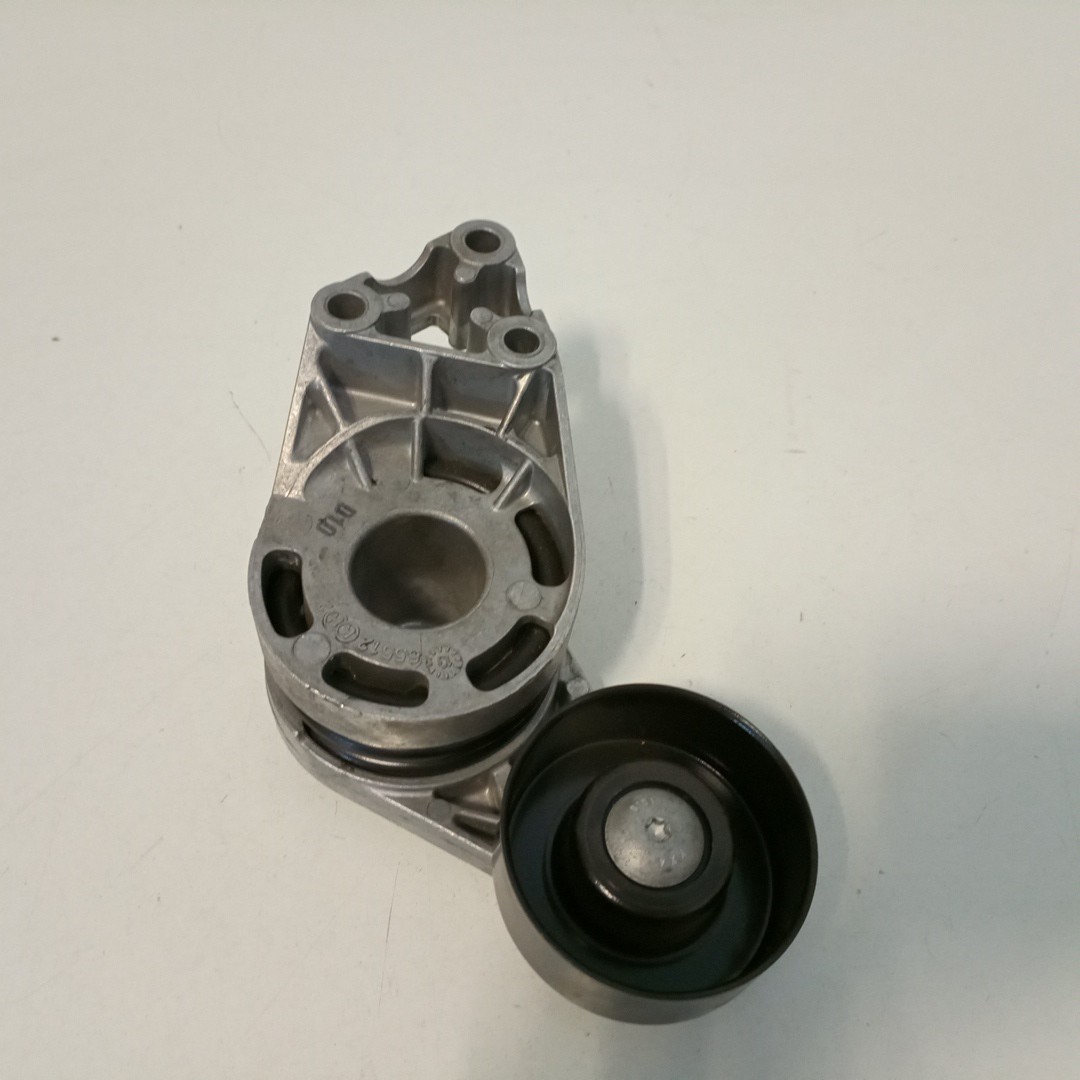 Rolo tensor, correia trapezoidal VOLKSWAGEN GOLF IV (1J1) | 97 - 07 Imagem-3