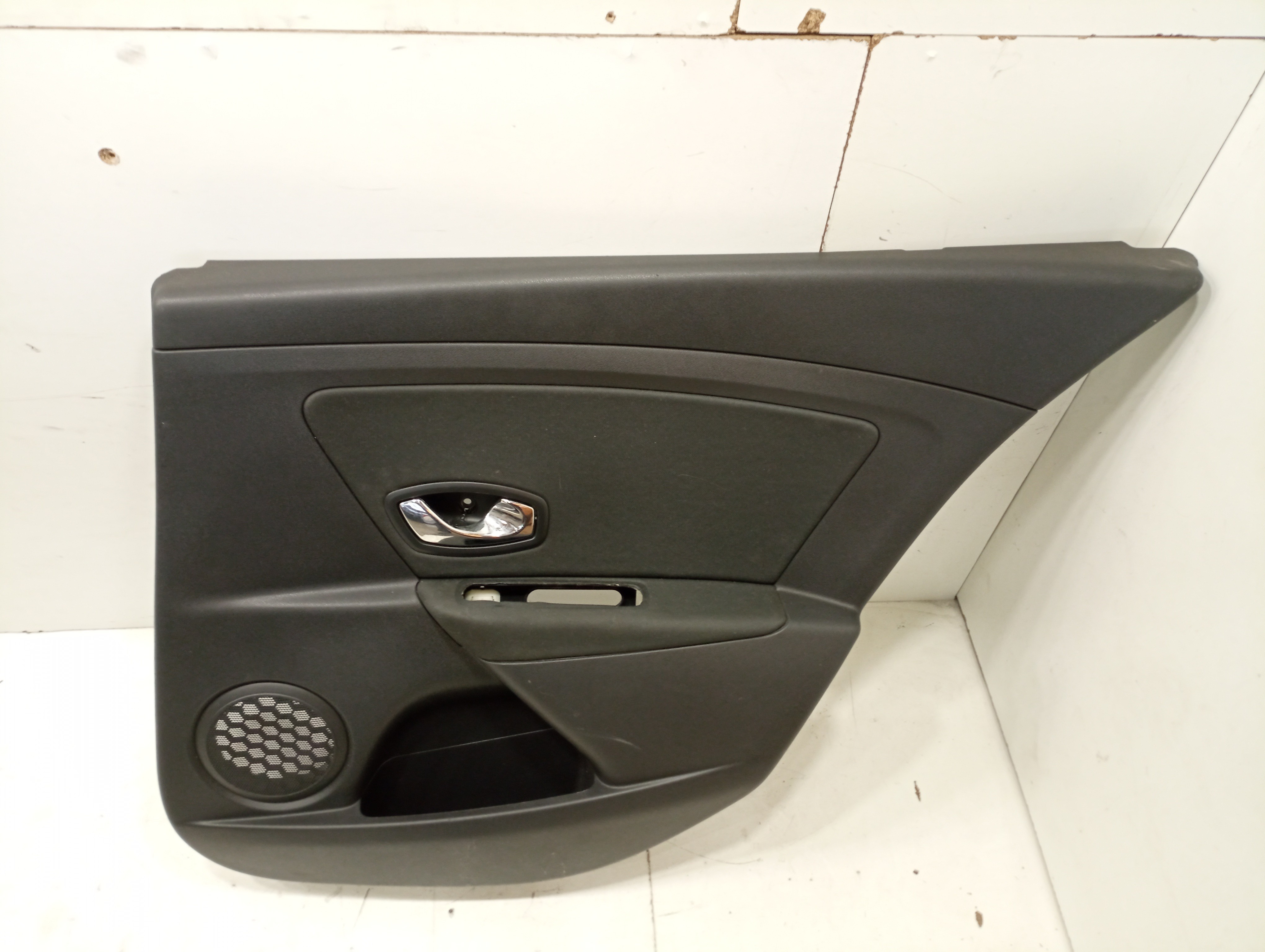 Quartela de porta trás direita RENAULT MEGANE III Grandtour (KZ0/1) | 08 -  Imagem-1