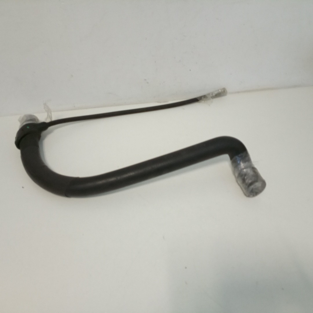 Tubo de Água VOLKSWAGEN PASSAT (3B3) | 00 - 05 Imagem-2