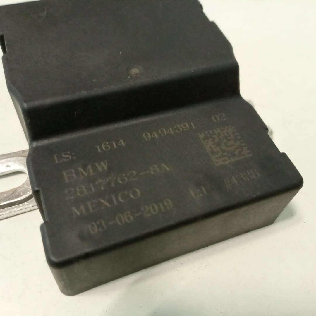 Unidade de control BMW 1 (F20) | 11 - 19 Imagem-2