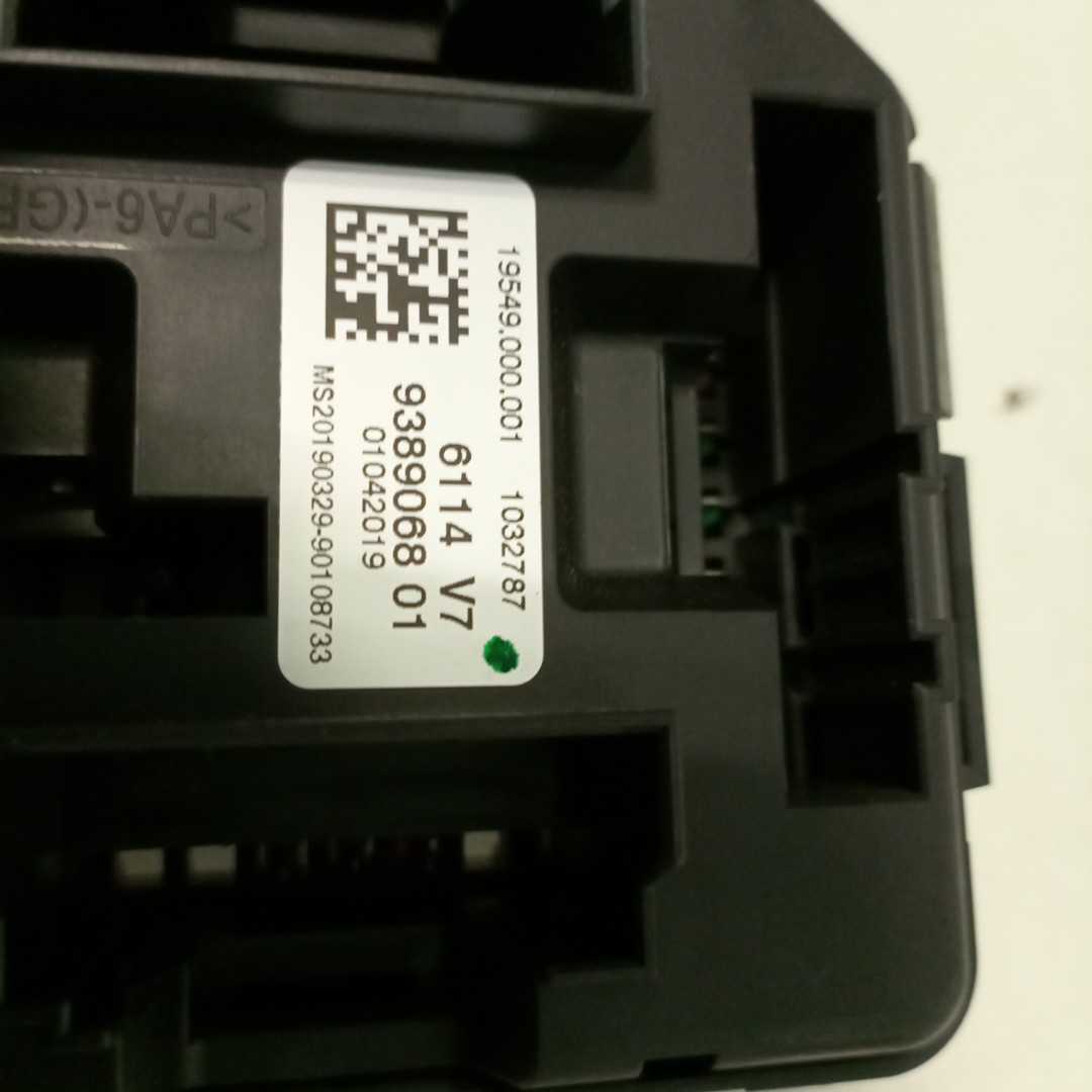 Caixa de Fusíveis BMW 1 (F20) | 11 - 19 Imagem-2