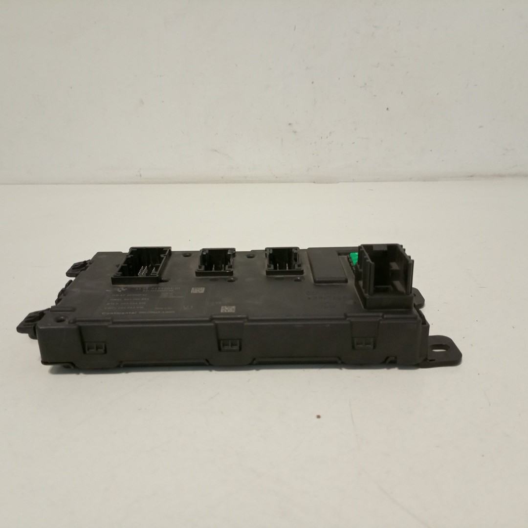 Unidade de control BMW 1 (F20) | 11 - 19 Imagem-2