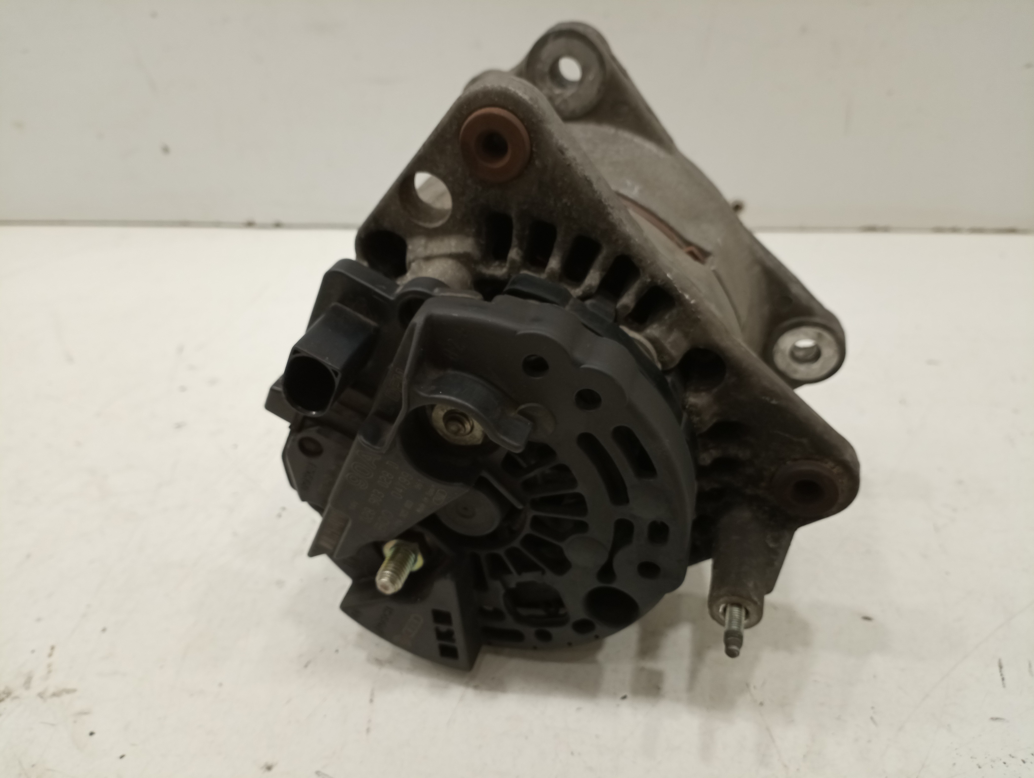 Alternador VOLKSWAGEN NEW BEETLE (9C1, 1C1) | 98 - 10 Imagem-1