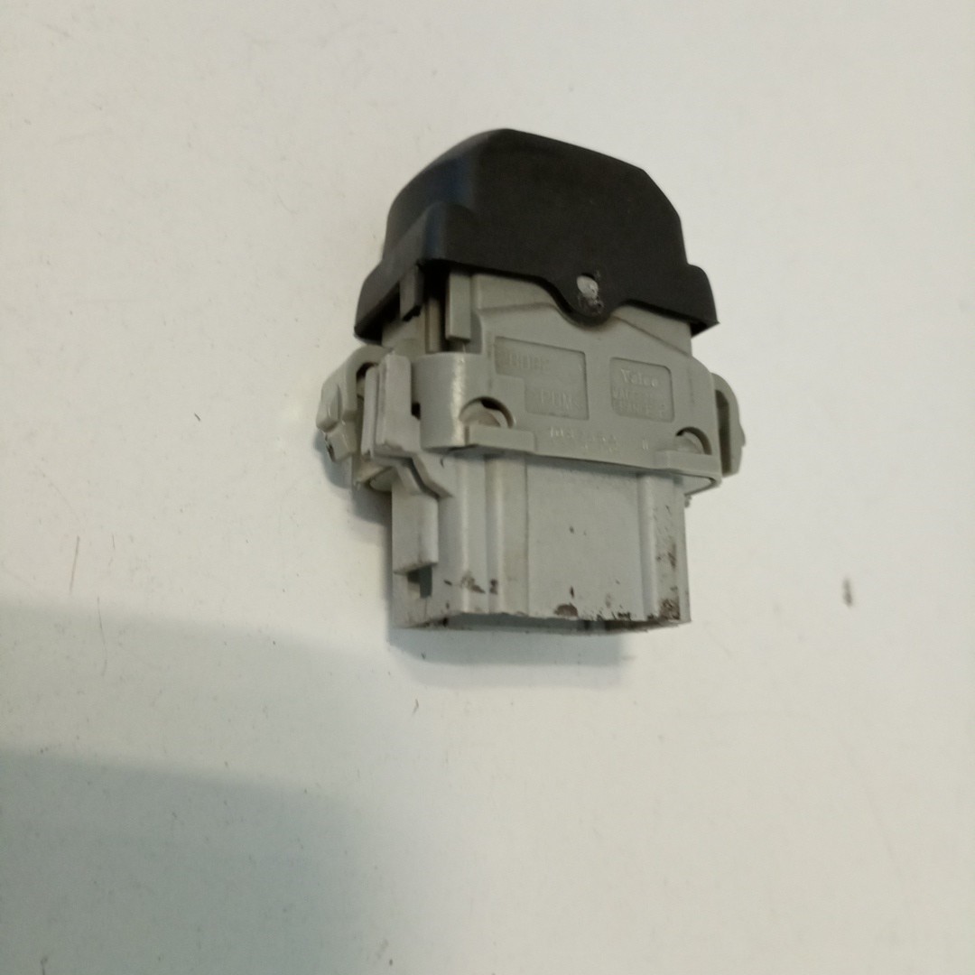 Comutador de vidro frente direito RENAULT MEGANE II (BM0/1_, CM0/1_) | 01 - 12 Imagem-3