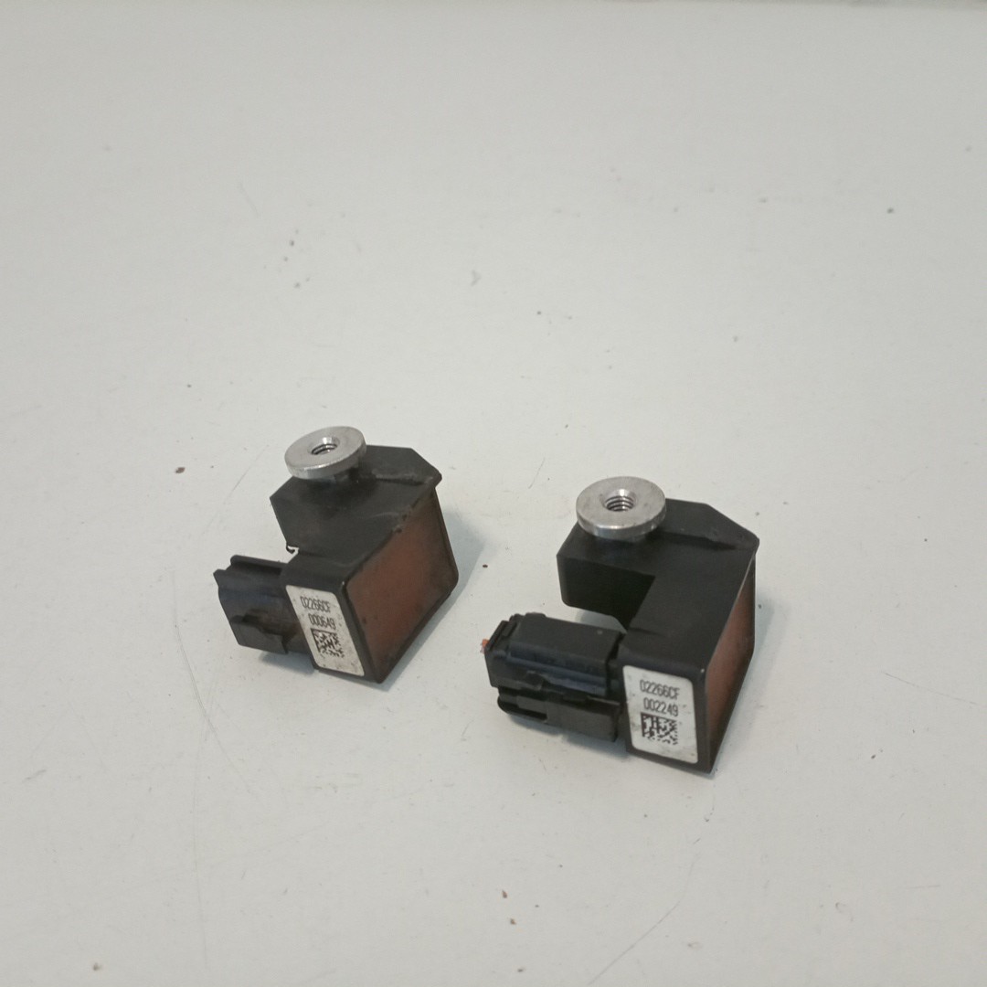 Sensores de airbag RENAULT MEGANE II (BM0/1_, CM0/1_) | 01 - 12 Imagem-4