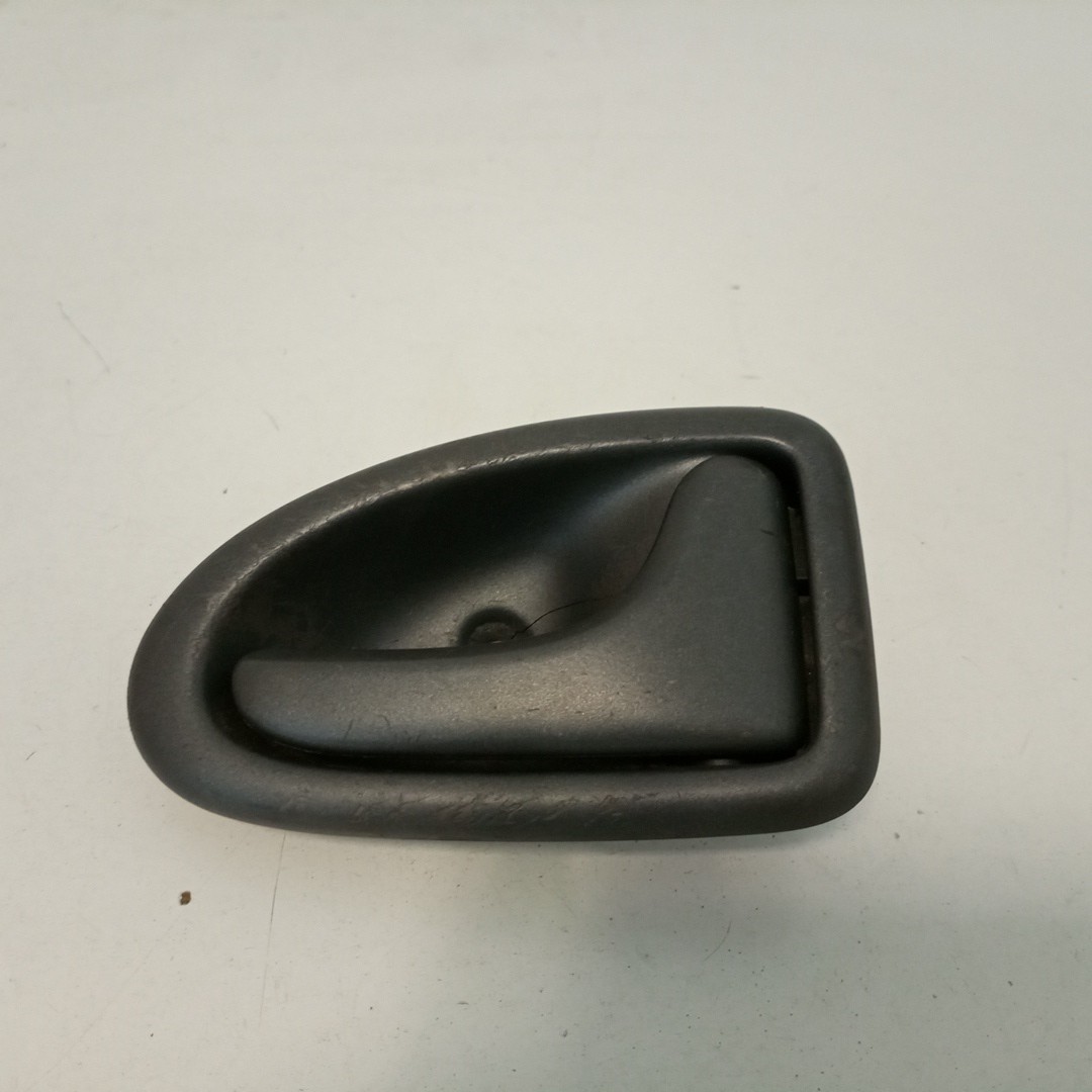 Puxador interior de porta frente direita RENAULT MEGANE I Coach (DA0/1_) | 96 - 03