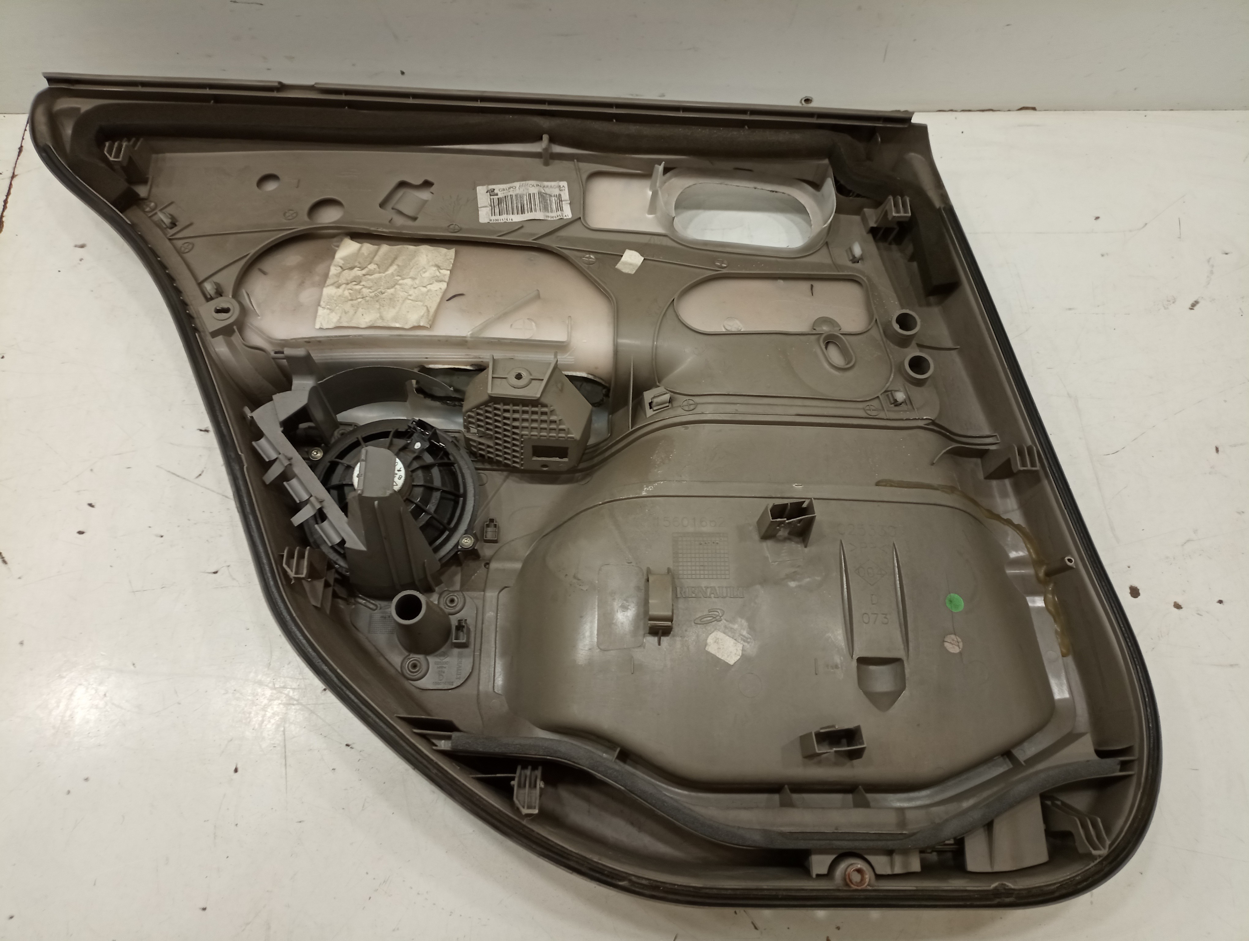 Quartela de porta trás direita RENAULT MEGANE II (BM0/1_, CM0/1_) | 01 - 12 Imagem-1