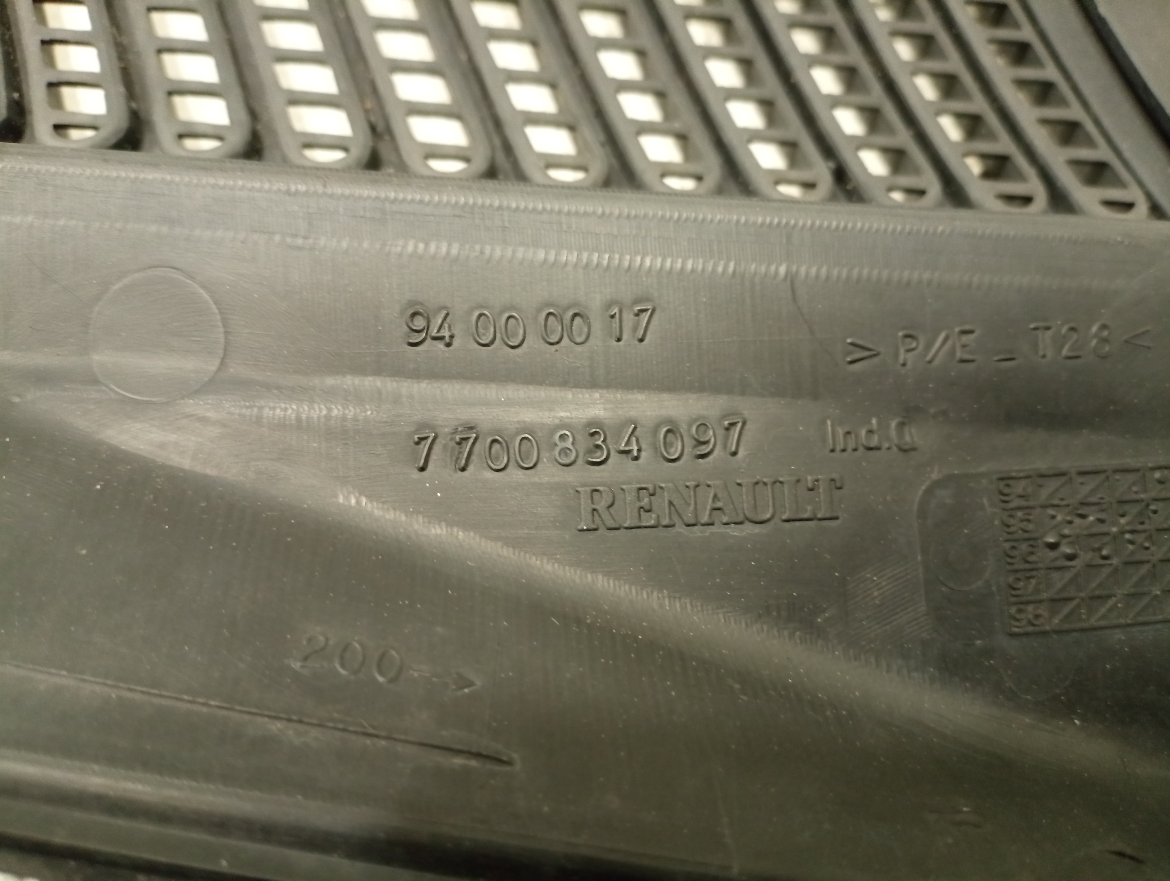 Grelha de torpedo RENAULT MEGANE I Coach (DA0/1_) | 96 - 03 Imagem-3