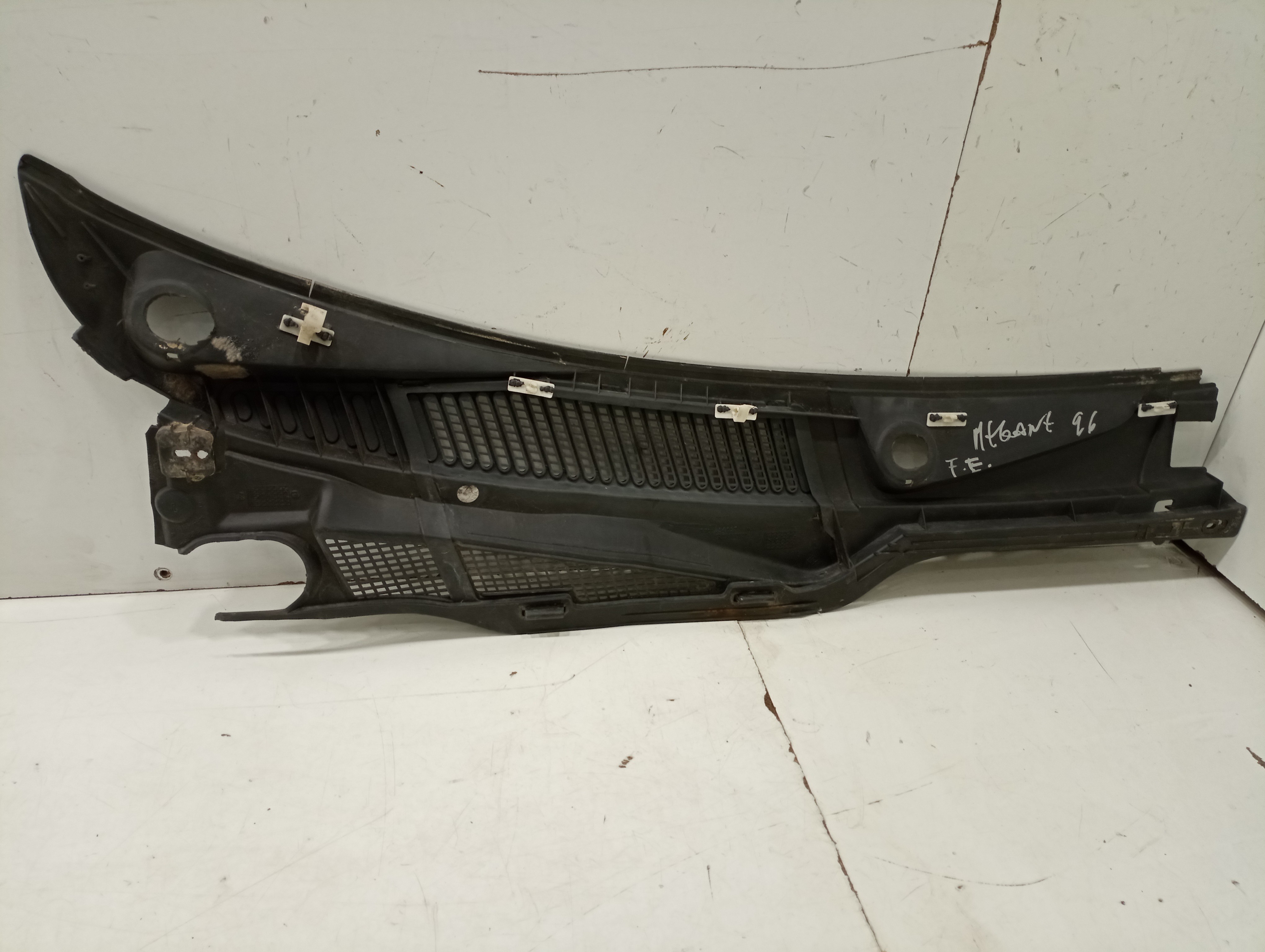 Grelha de torpedo RENAULT MEGANE I Coach (DA0/1_) | 96 - 03 Imagem-4