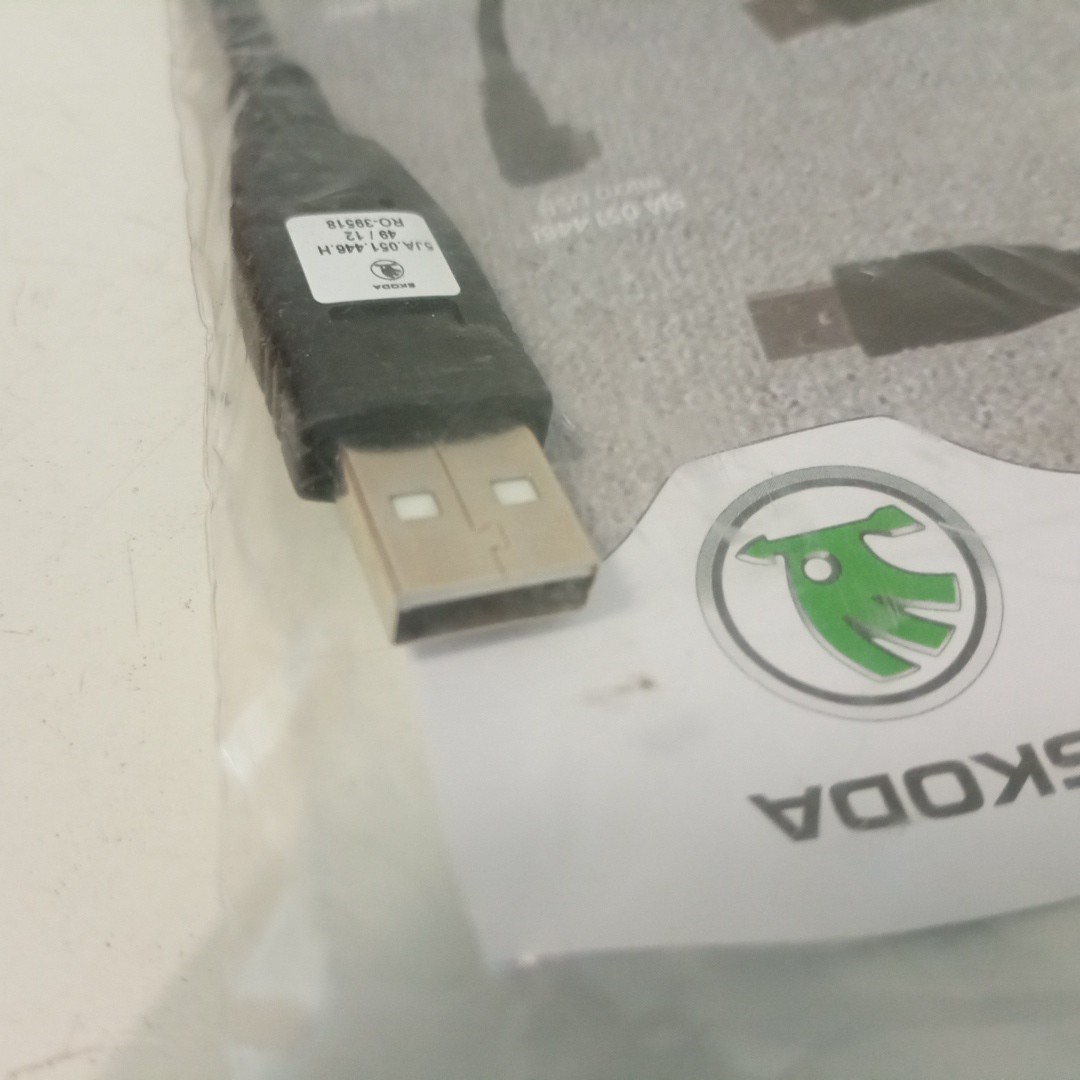 Cabo Usb SKODA ROOMSTER (5J) | 06 - 15 Imagem-1